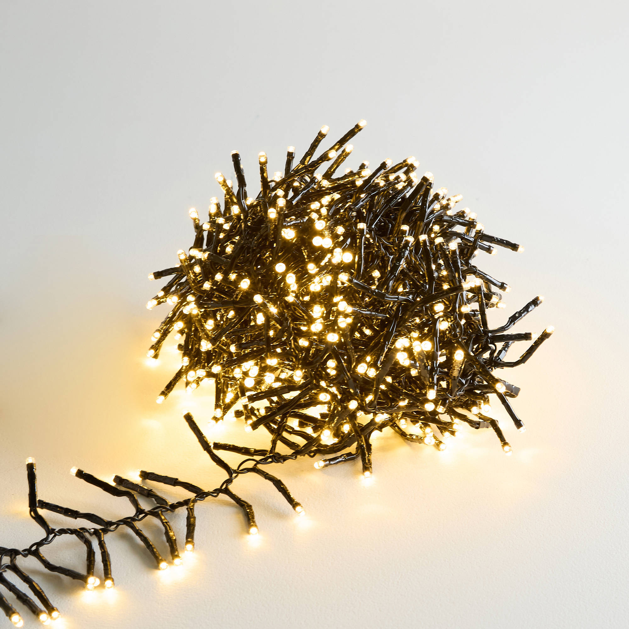 Nova Belle cluster kerstboomverlichting (600 cm) (8 functies + timer) (768 LED)