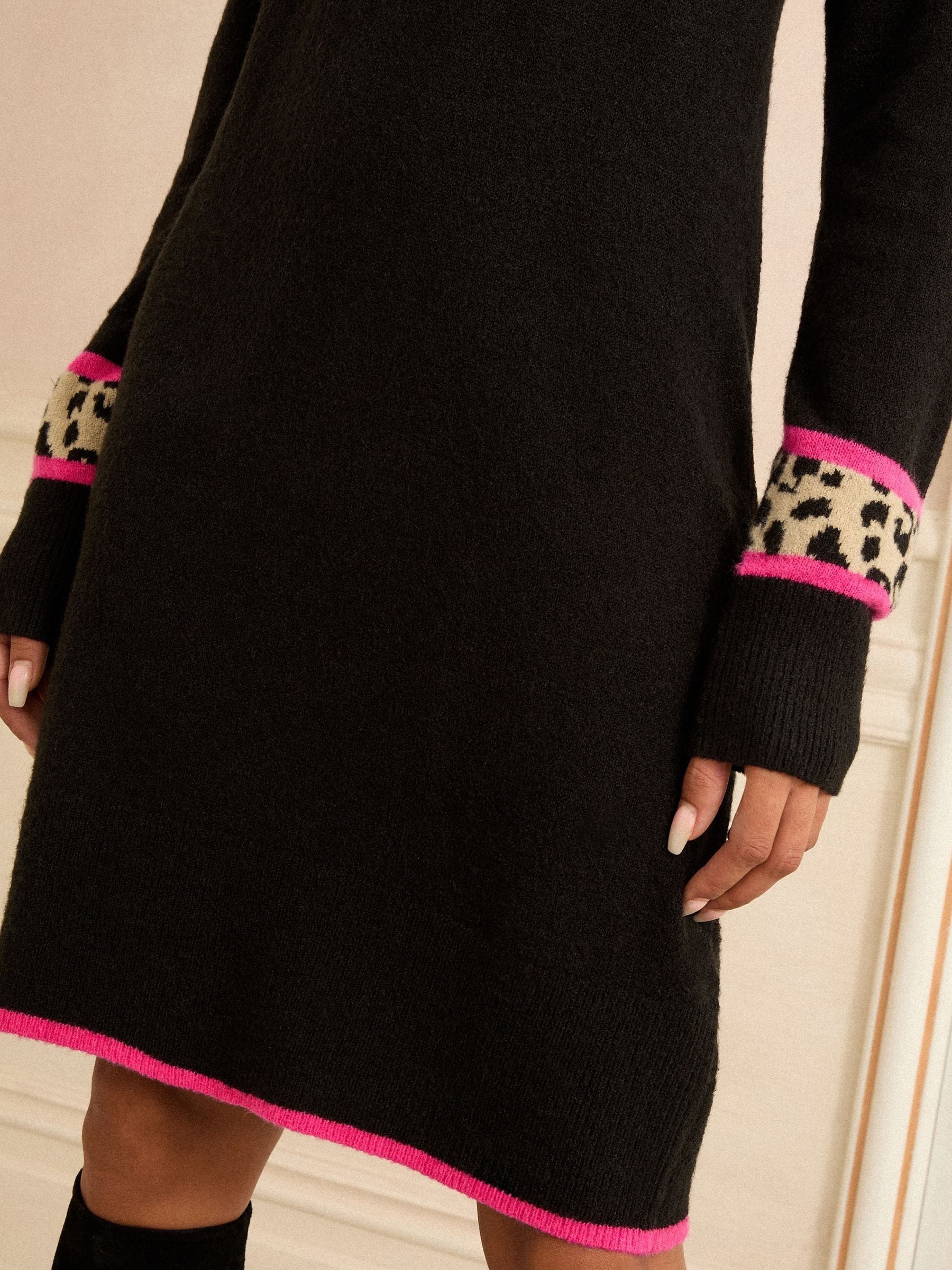 Zwart dierenprint hartje - Love & Roses - Behaaglijke trui-jurk