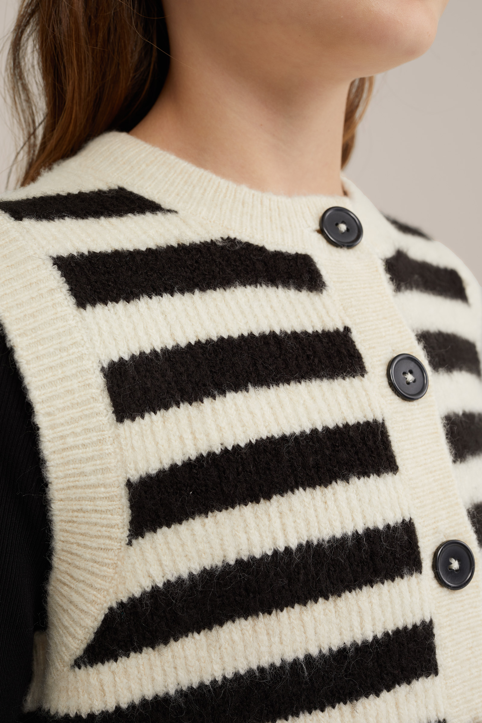 Meisjes gebreid gilet met dessin WE Fashion Zwart