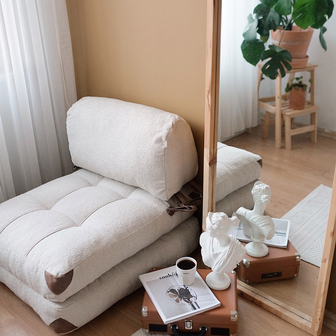 Atelier del Sofa Chauffeuse convertible Fold crème - 80x70x60 cm