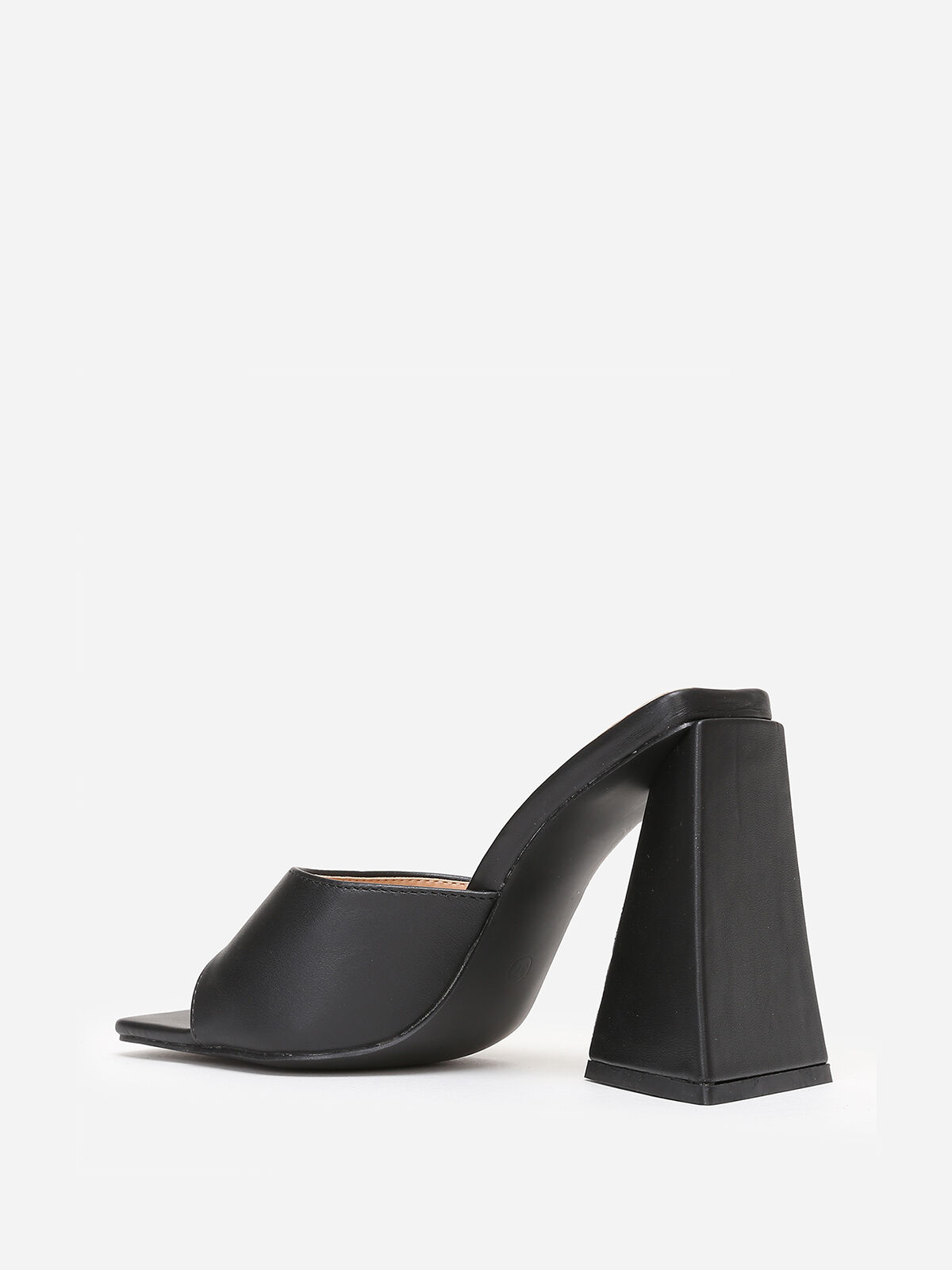 Mules en simili à large talon triangle- Noir