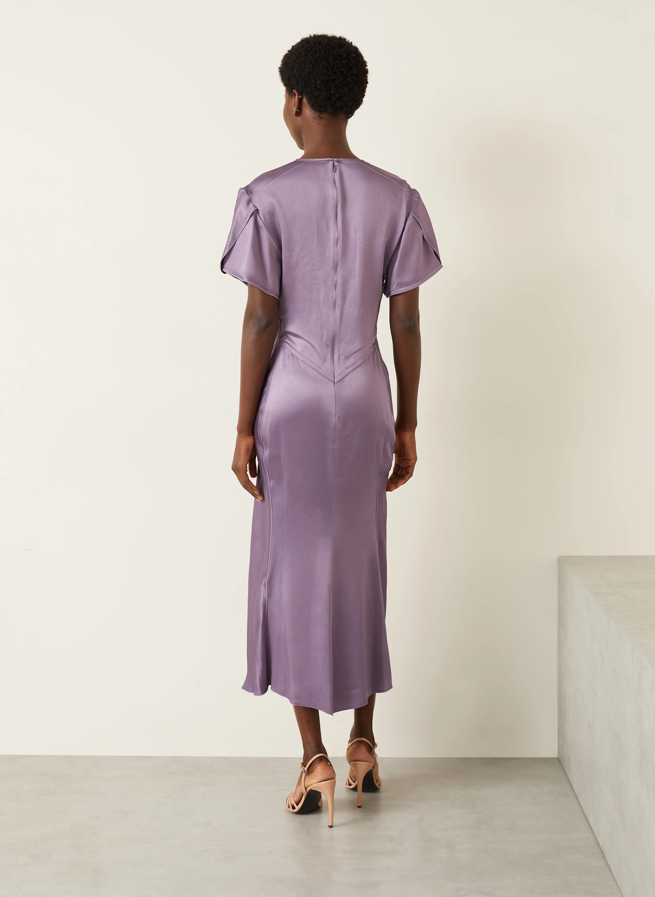 VICTORIA BECKHAM Satinkleid