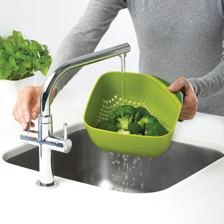 Joseph Joseph - Square Colander, weiss