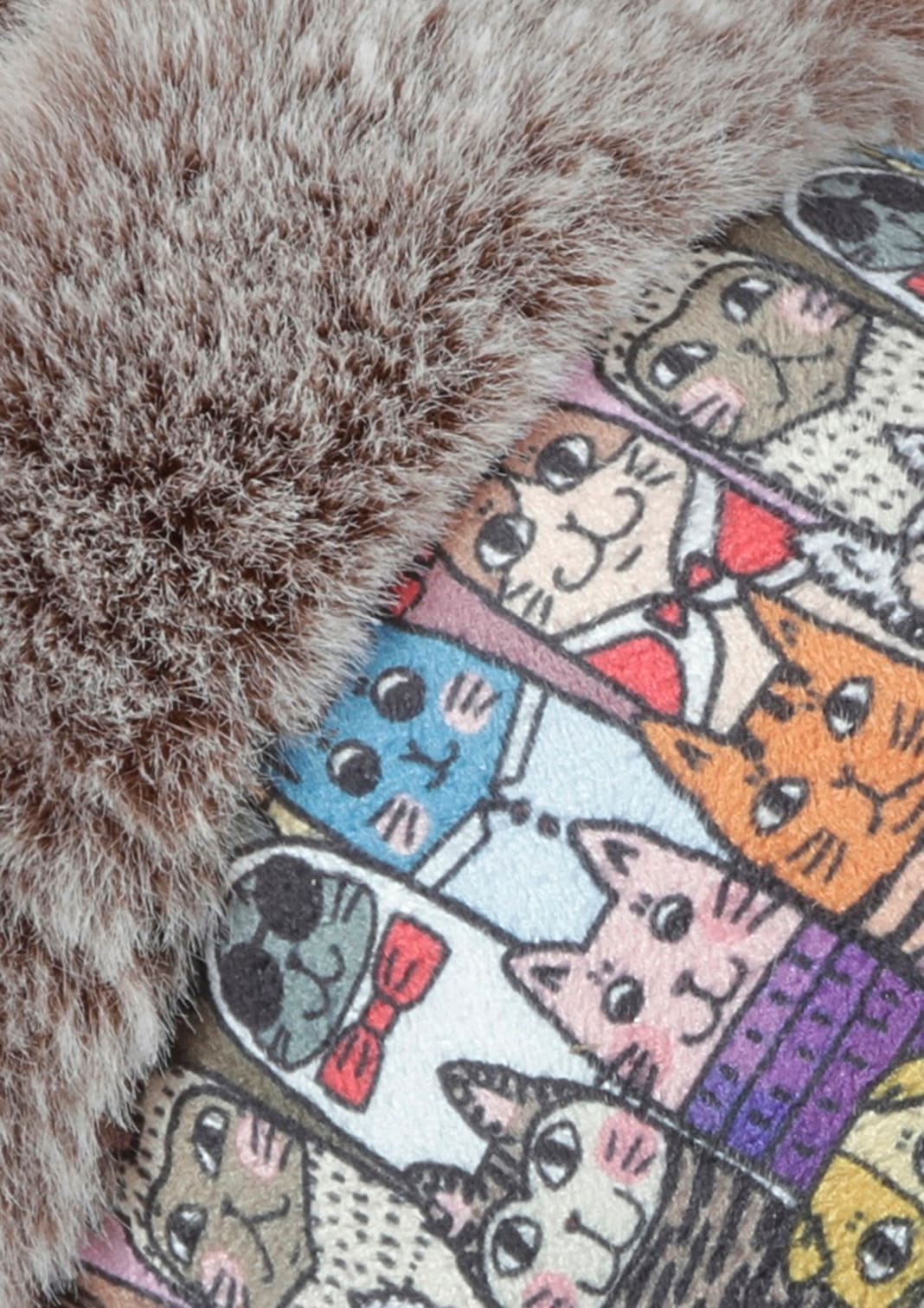 Skechers Pantoffel »TOO COZY CHIC CAT«  Hausschuh mit witzigem Katzenprint