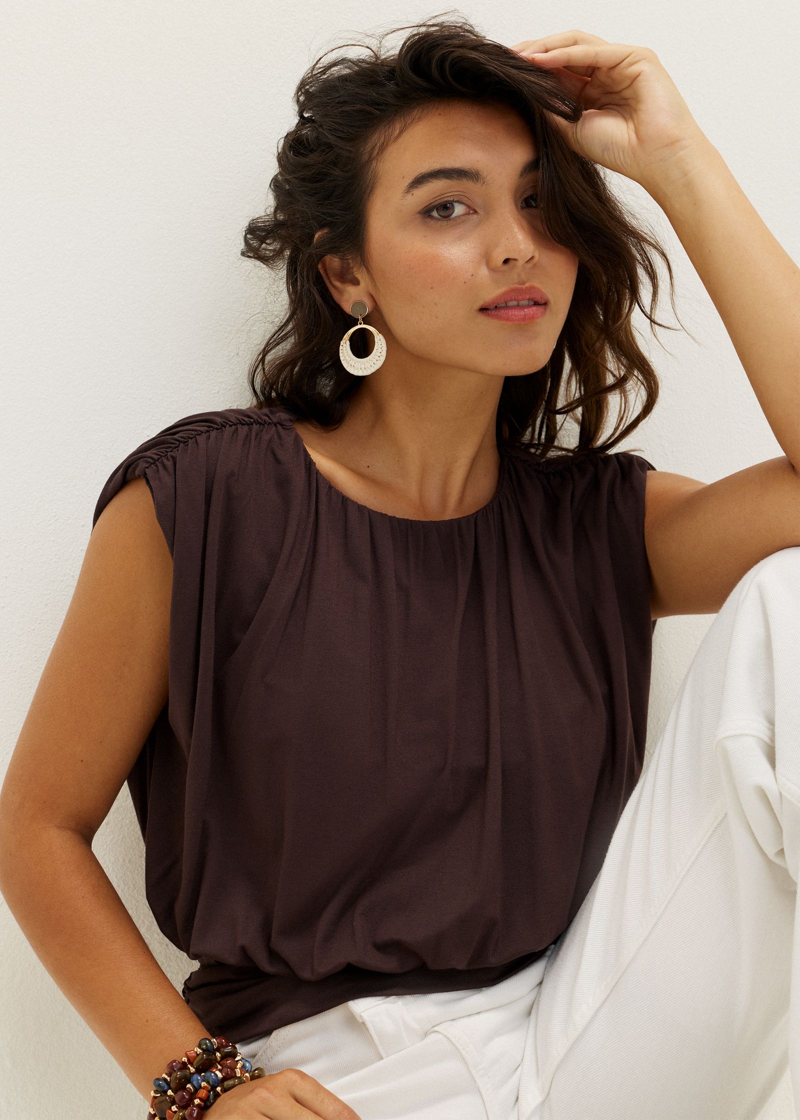 T-shirt met gedrapeerd detail