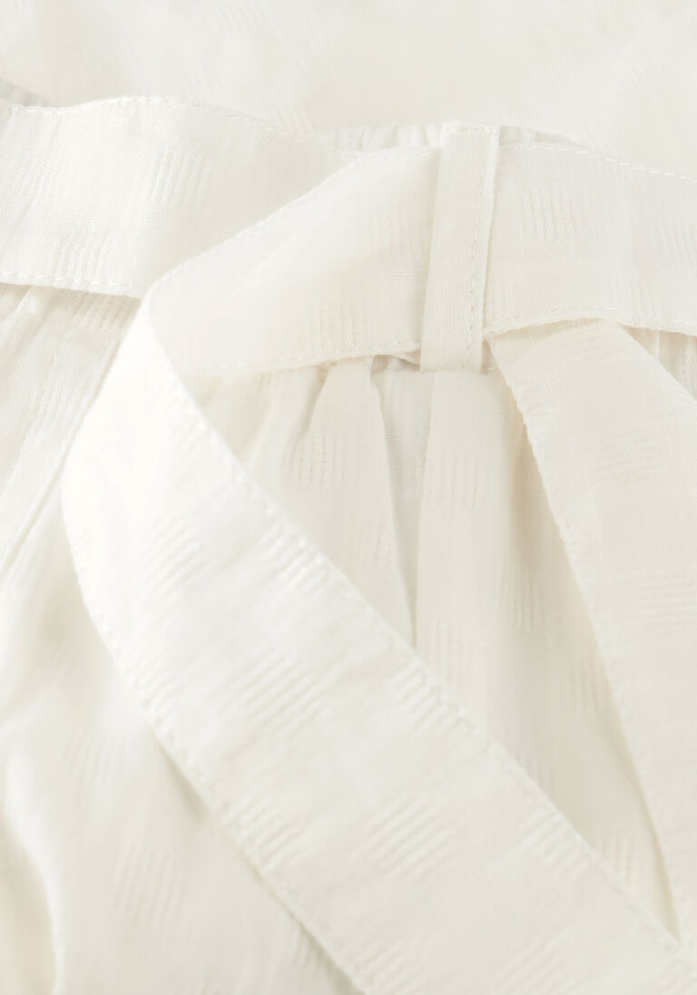 LIKE FLO witte like flo shorts woven short with belt