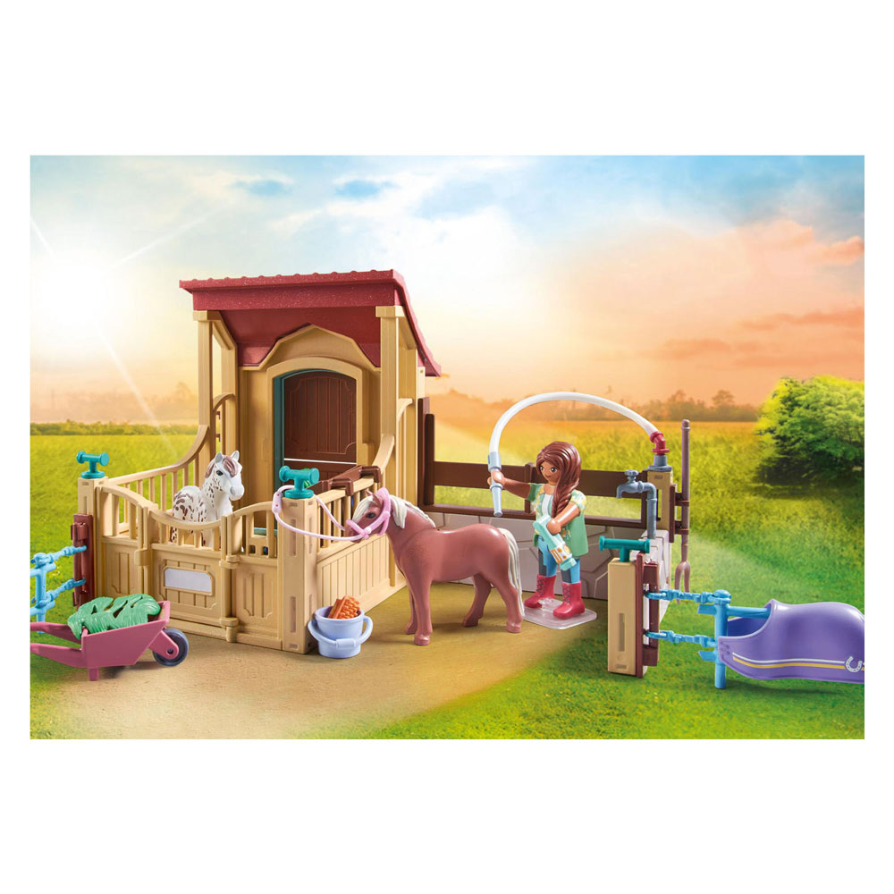 Playmobil Horses of Waterfall Manege - 71494