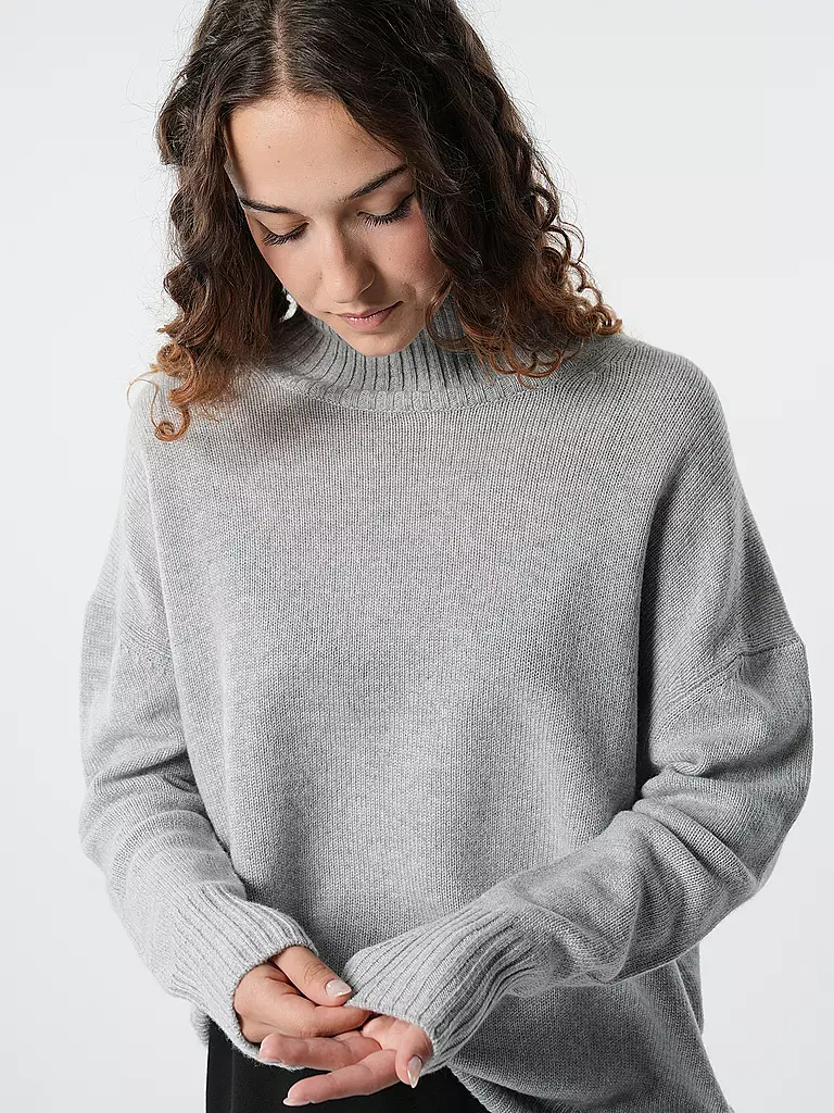 THE MERCER N.Y. Rollkragenpullover hellgrau