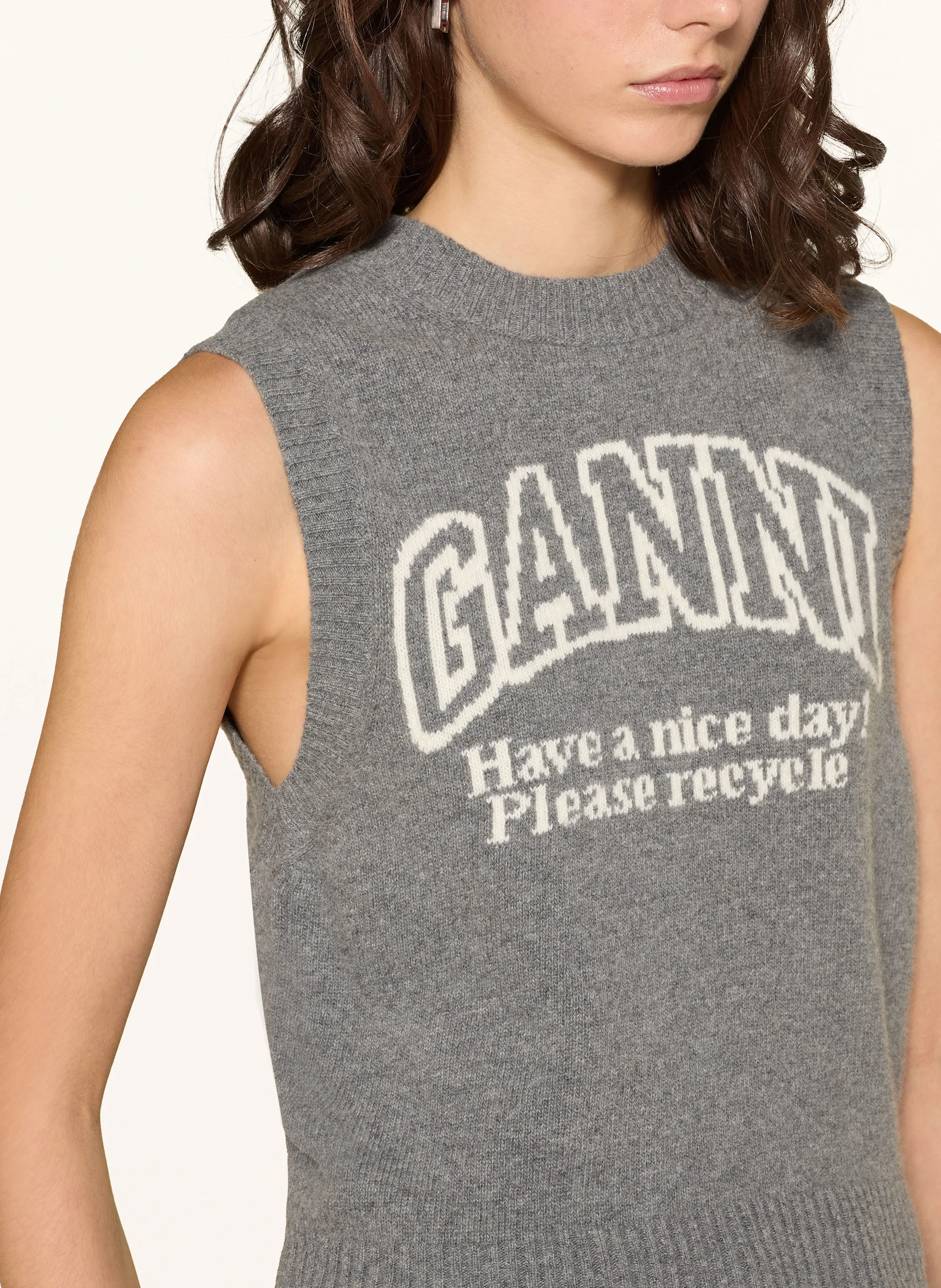 GANNI Stricktop
