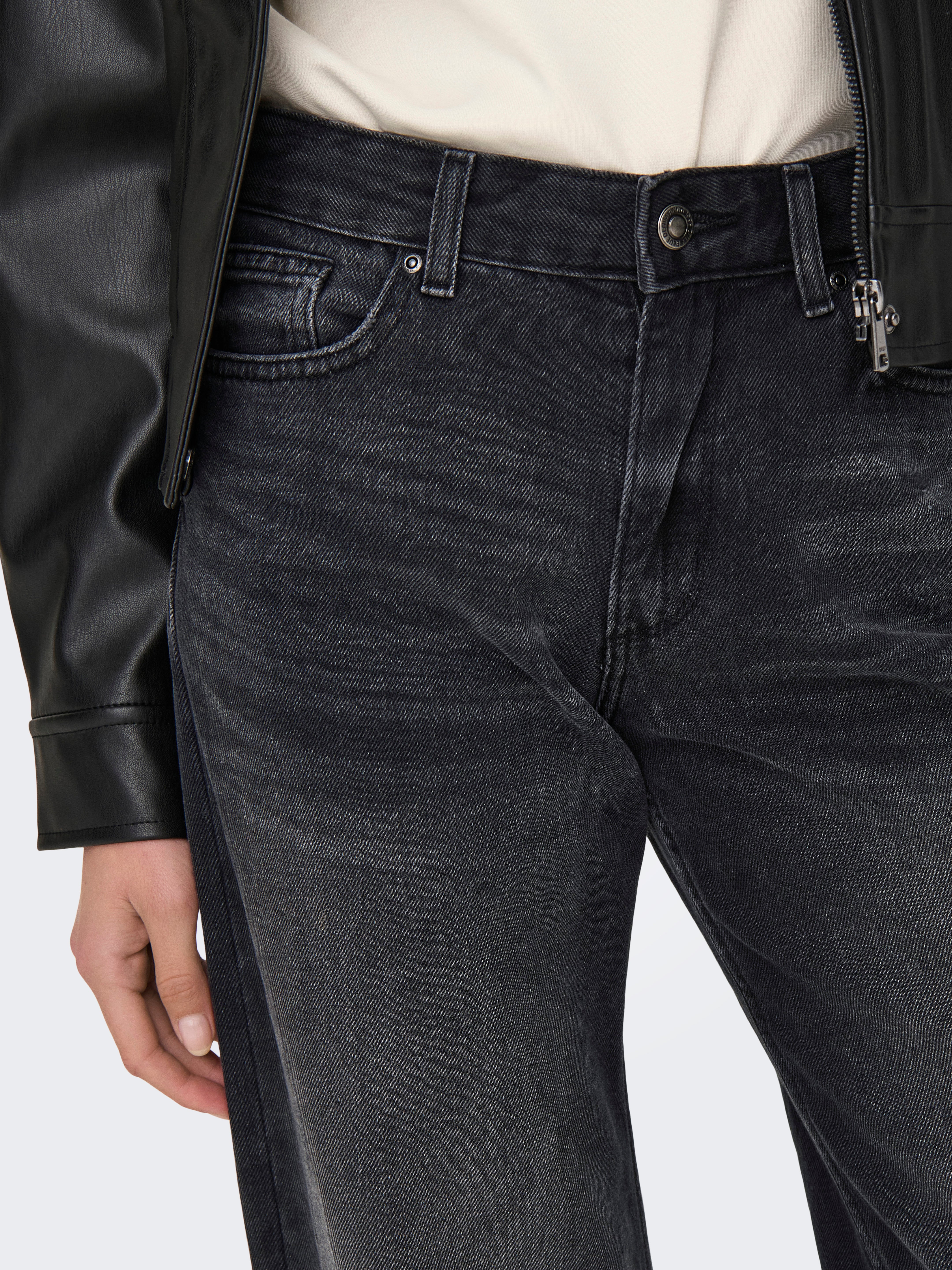 ONLELLA Mittlere Taille Gerade geschnitten Jeans Washed Black