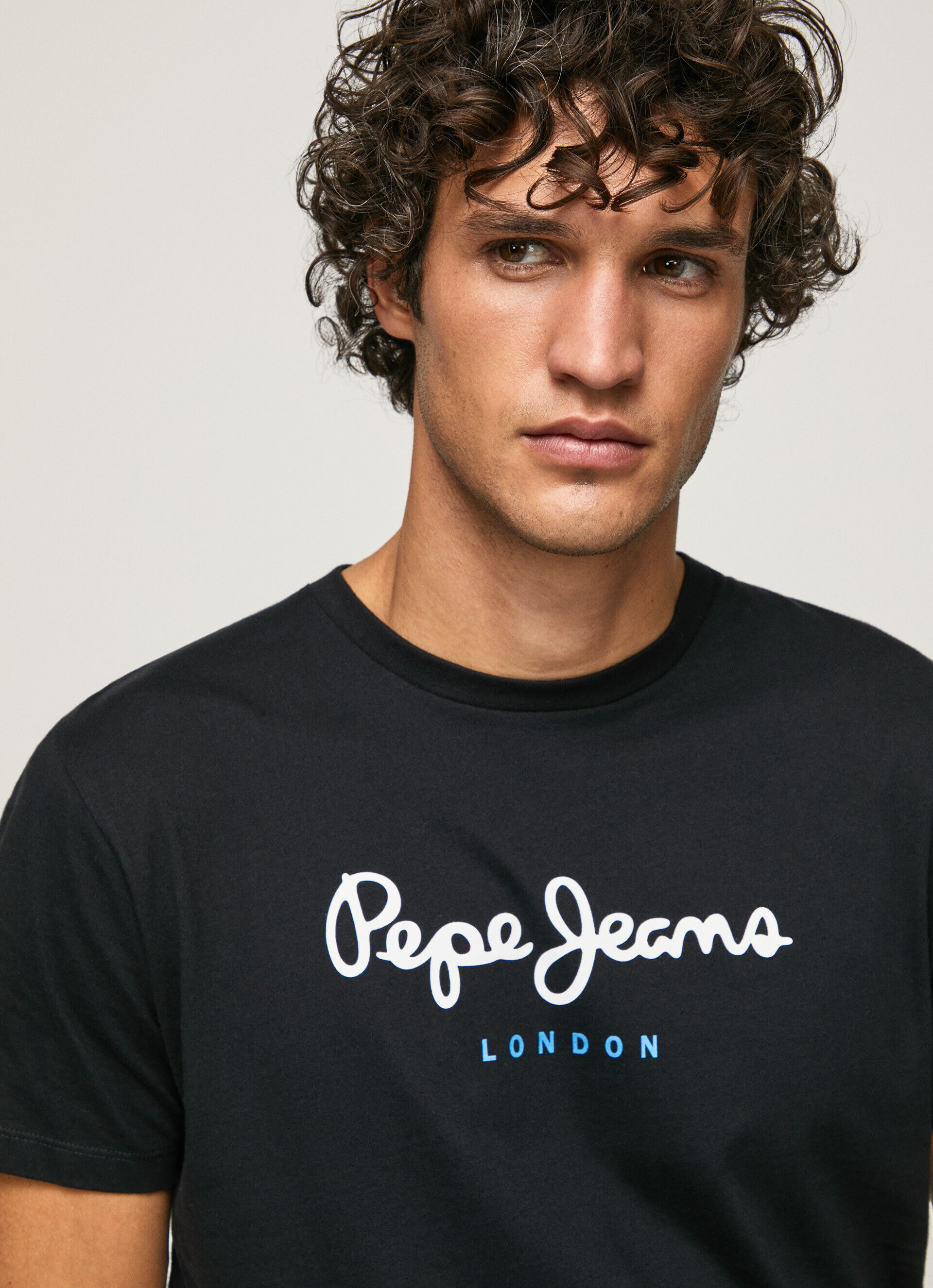 Camiseta de algodão com logotipo estampado - preta