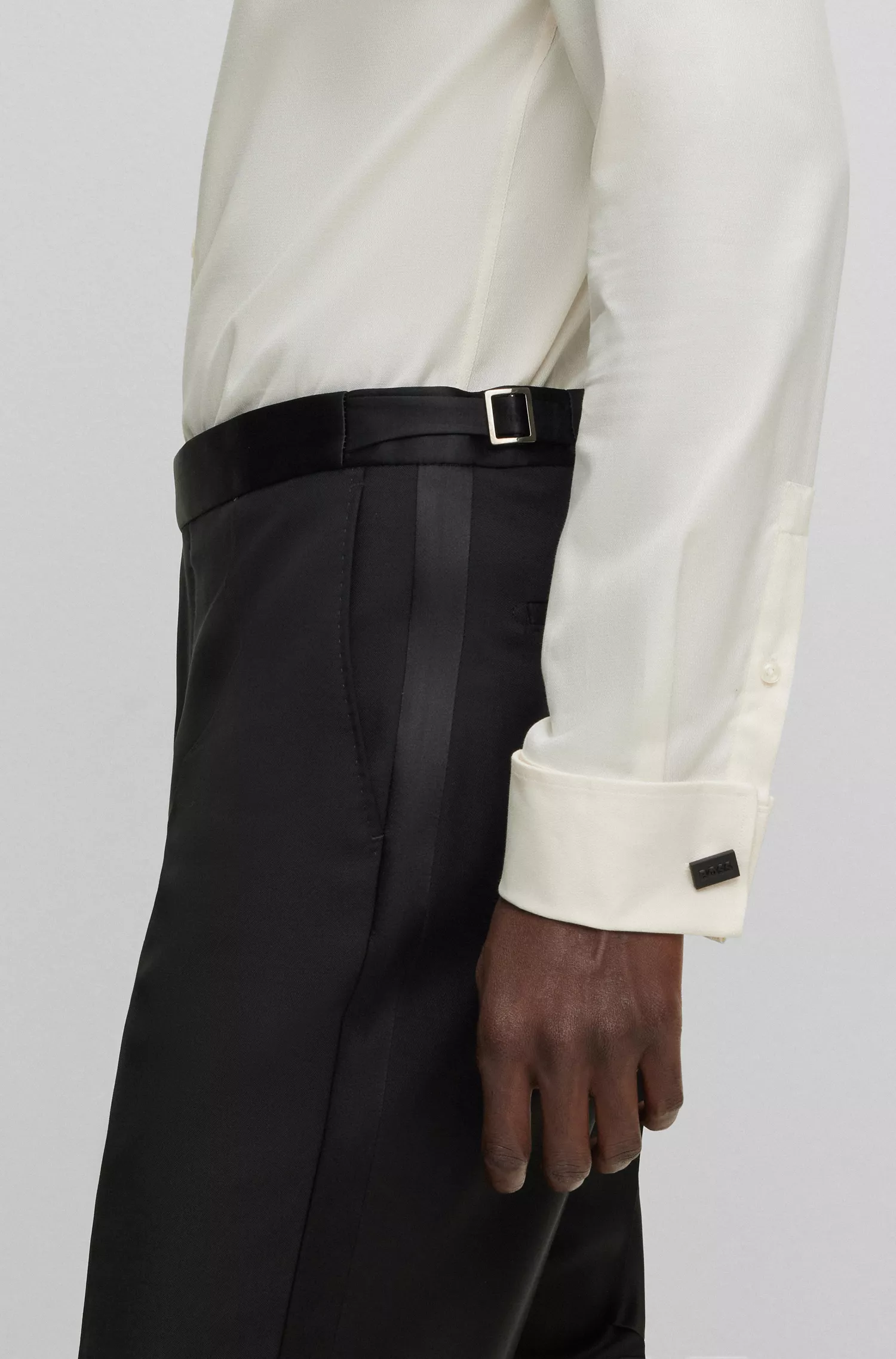 Calça BOSS Camel-Slim-fit em lã virgem e mohair