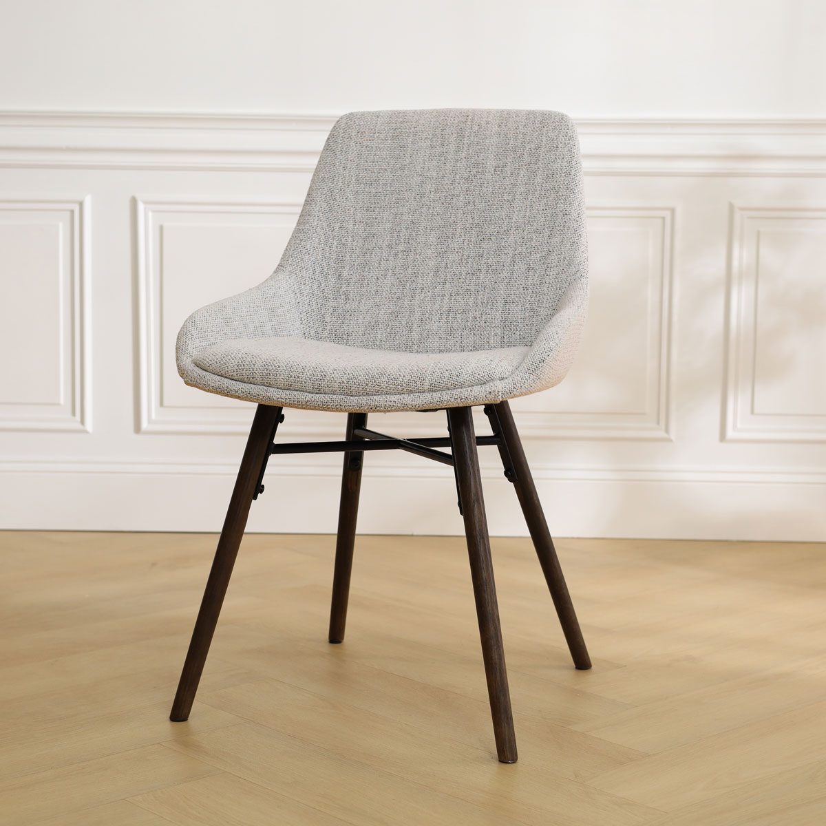Eetkamerstoel Nena-Isa grijs beige gemêleerd - walnoot