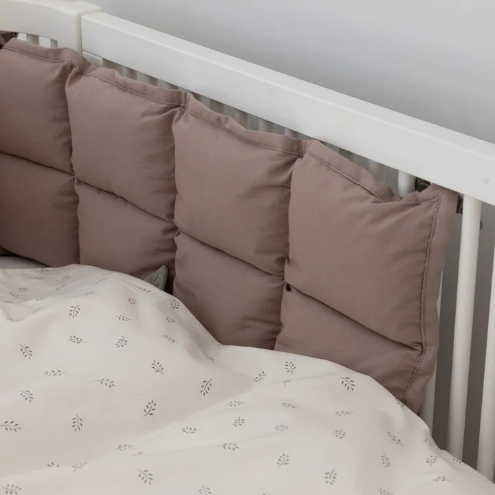 Sebra - Baby-Bettnestchen, quadratisch abgesteppt / jetty beige
