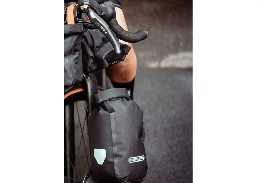ORTLIEB Fork-Pack QLS 5.8L Voortas Mat Zwart