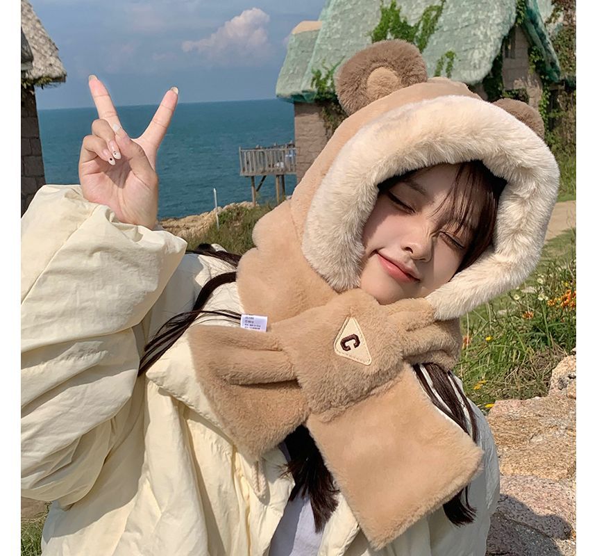 Alpha Kiss - Bear Chenille Hooded Scarf