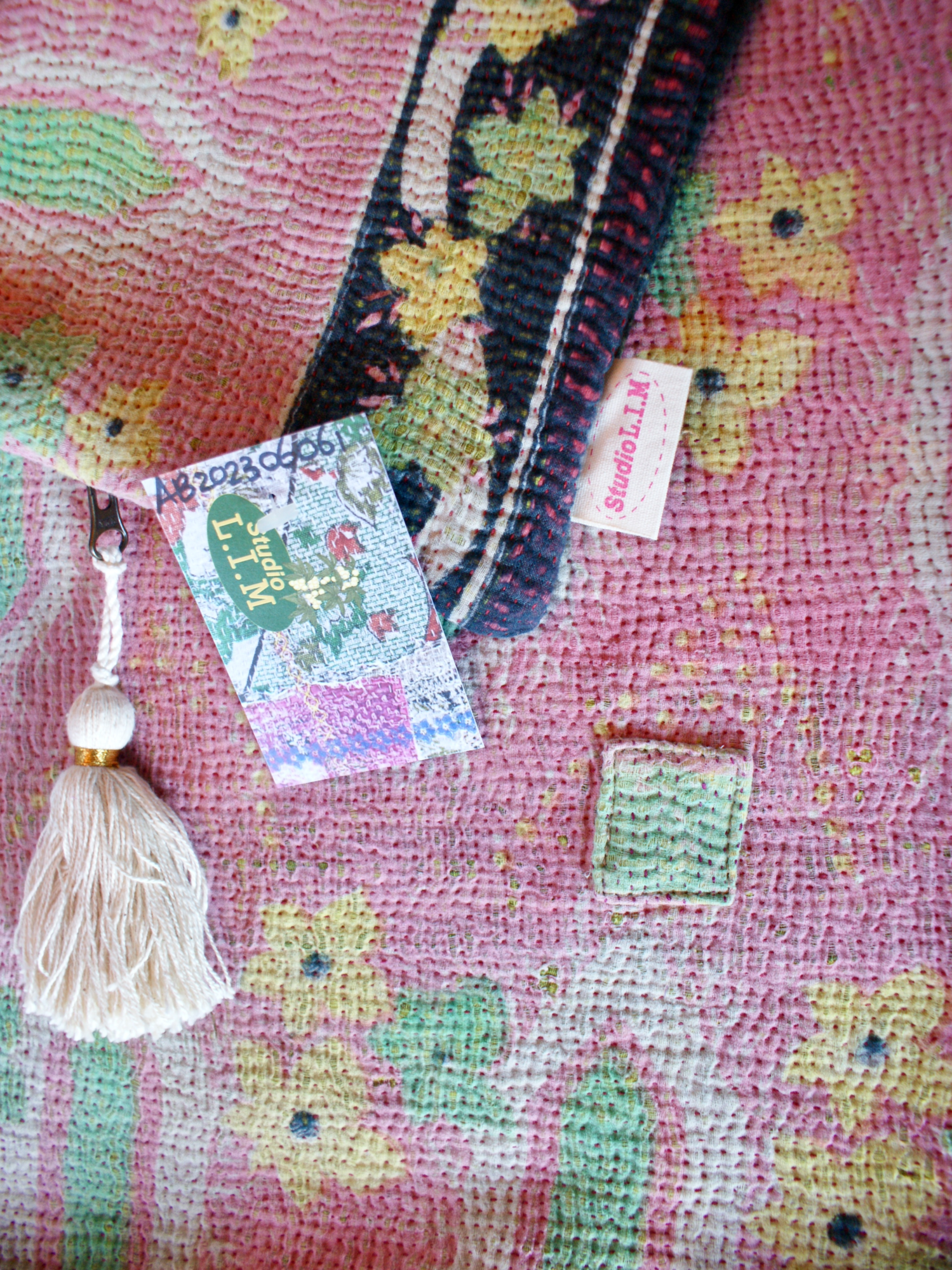 Kussen Kantha vintage 40x60 cm pink