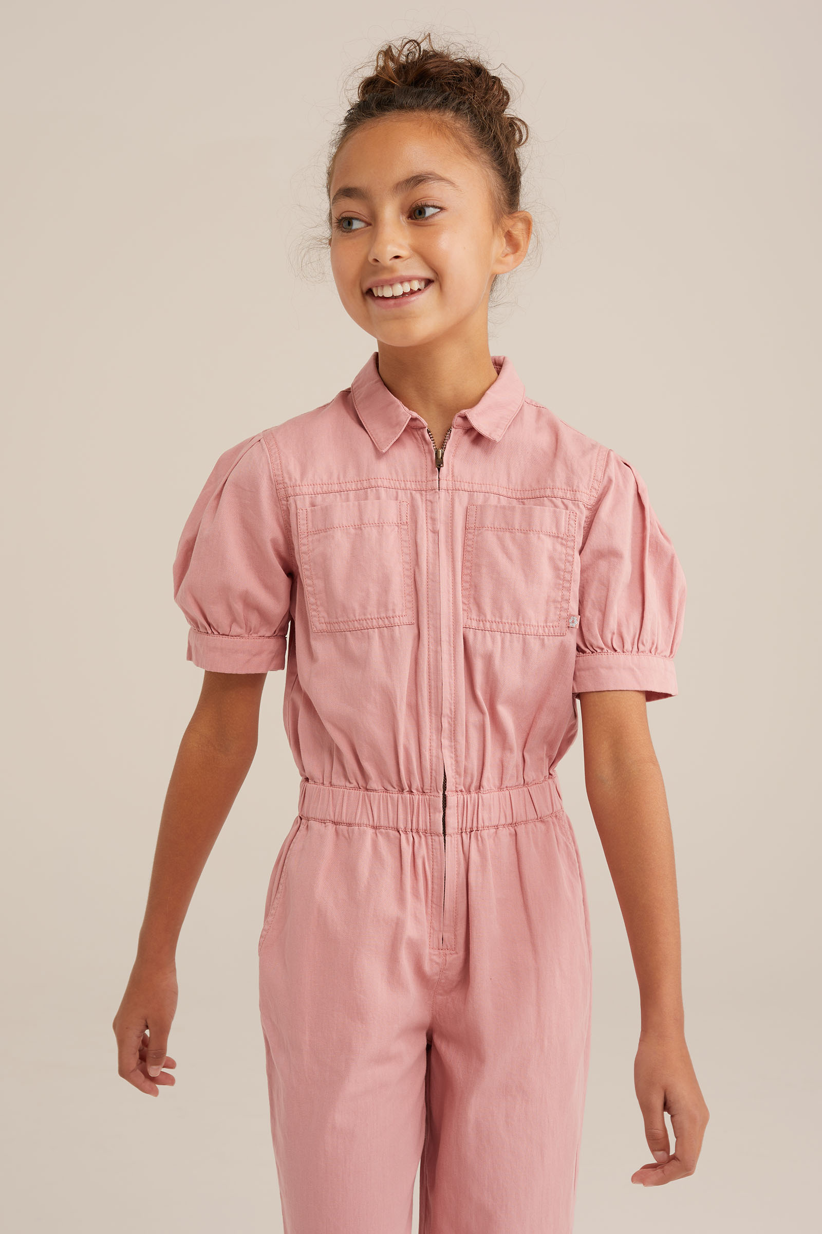 Meisjes katoenen jumpsuit WE Fashion Lichtrood