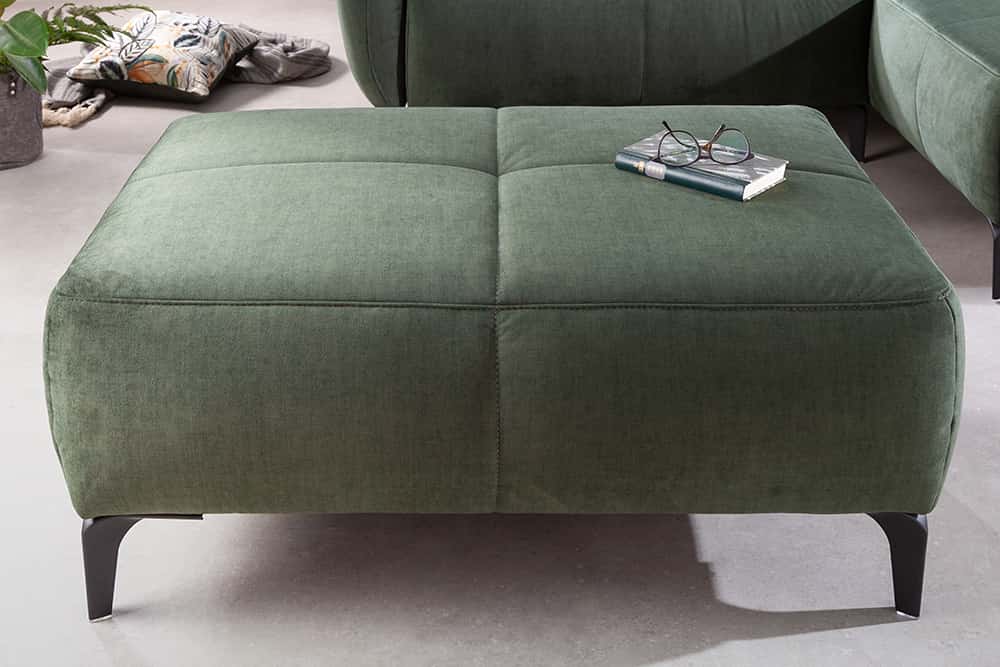 Design Hocker MARRAKESCH 110cm flaschengrün Samt mit Ziersteppung