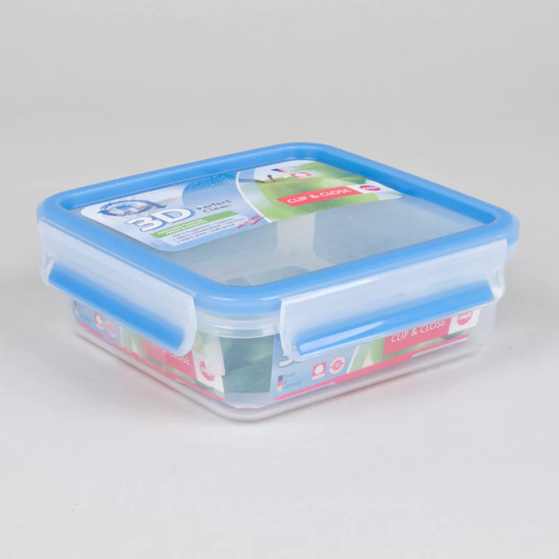 Boîte carrée Clip & Close bleu 0,85 L Emsa