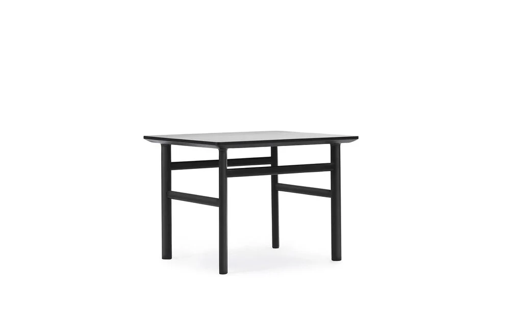 Normann Copenhagen  Grow sofabord, sort eg - 50x60 cm
