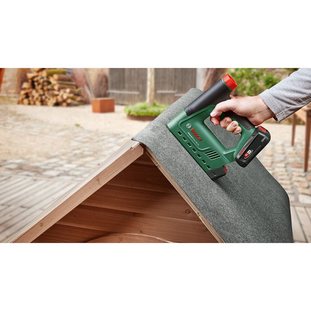 STIFTEPISTOL BOSCH UNIVERSAL 18-14 18V UTEN BATTERI