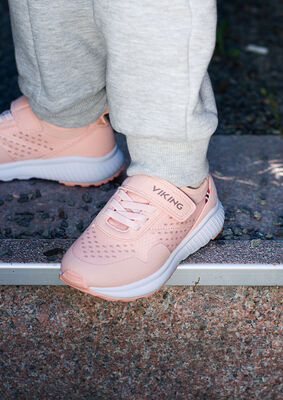 Viking Aery Sol 1V Sneakers, Peach