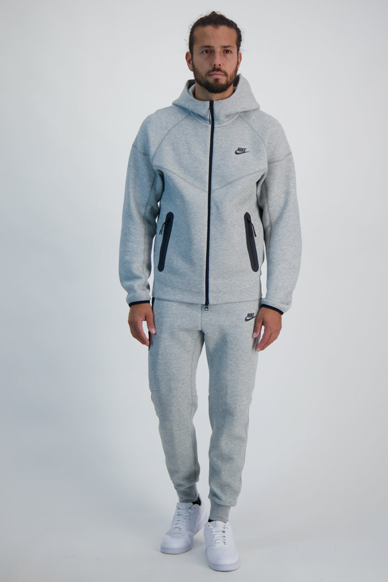 Nike Sportswear Tech Fleece Herren Trainerhose