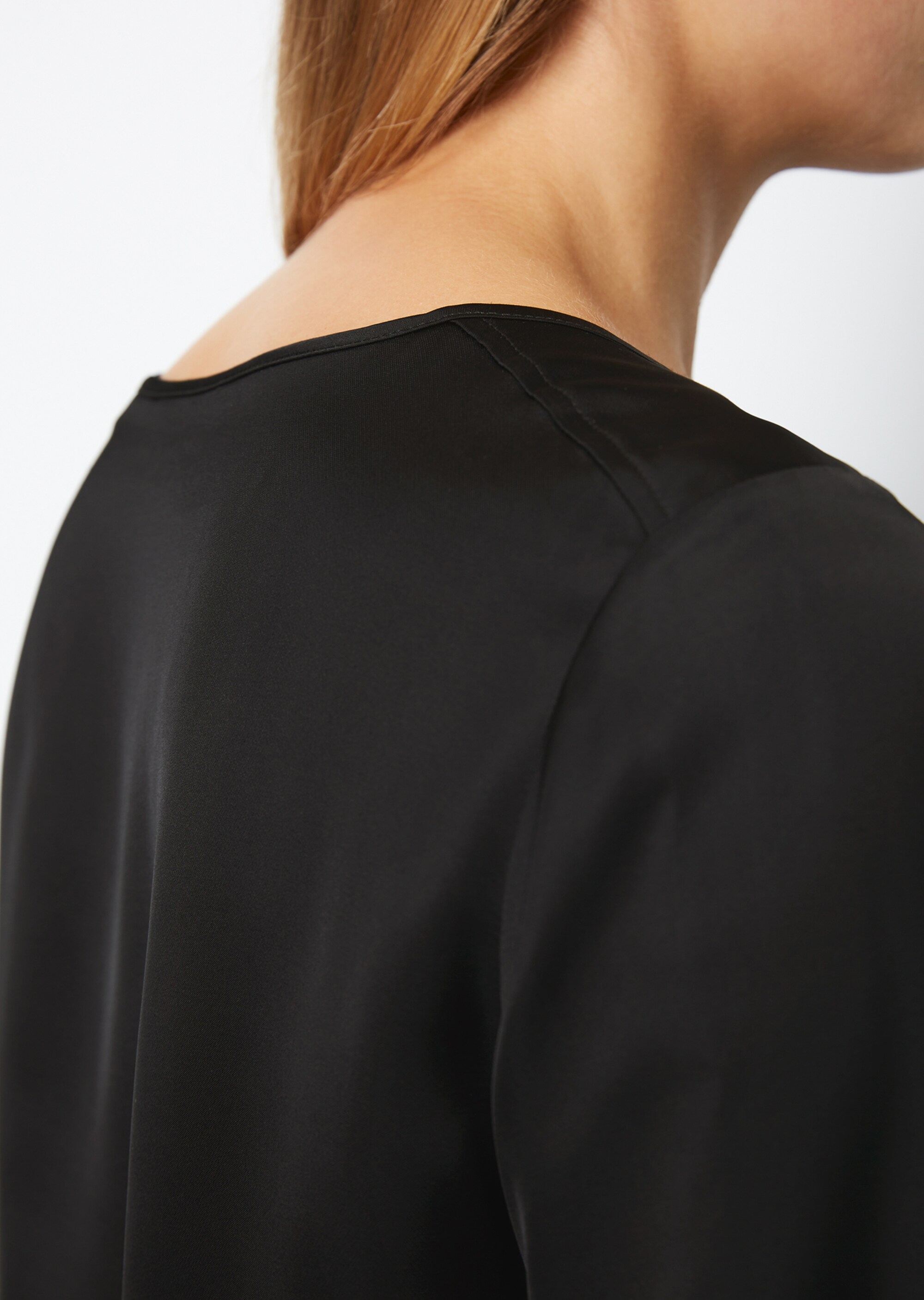 Fließendes Blusenshirt regularaus Viskose-Satin