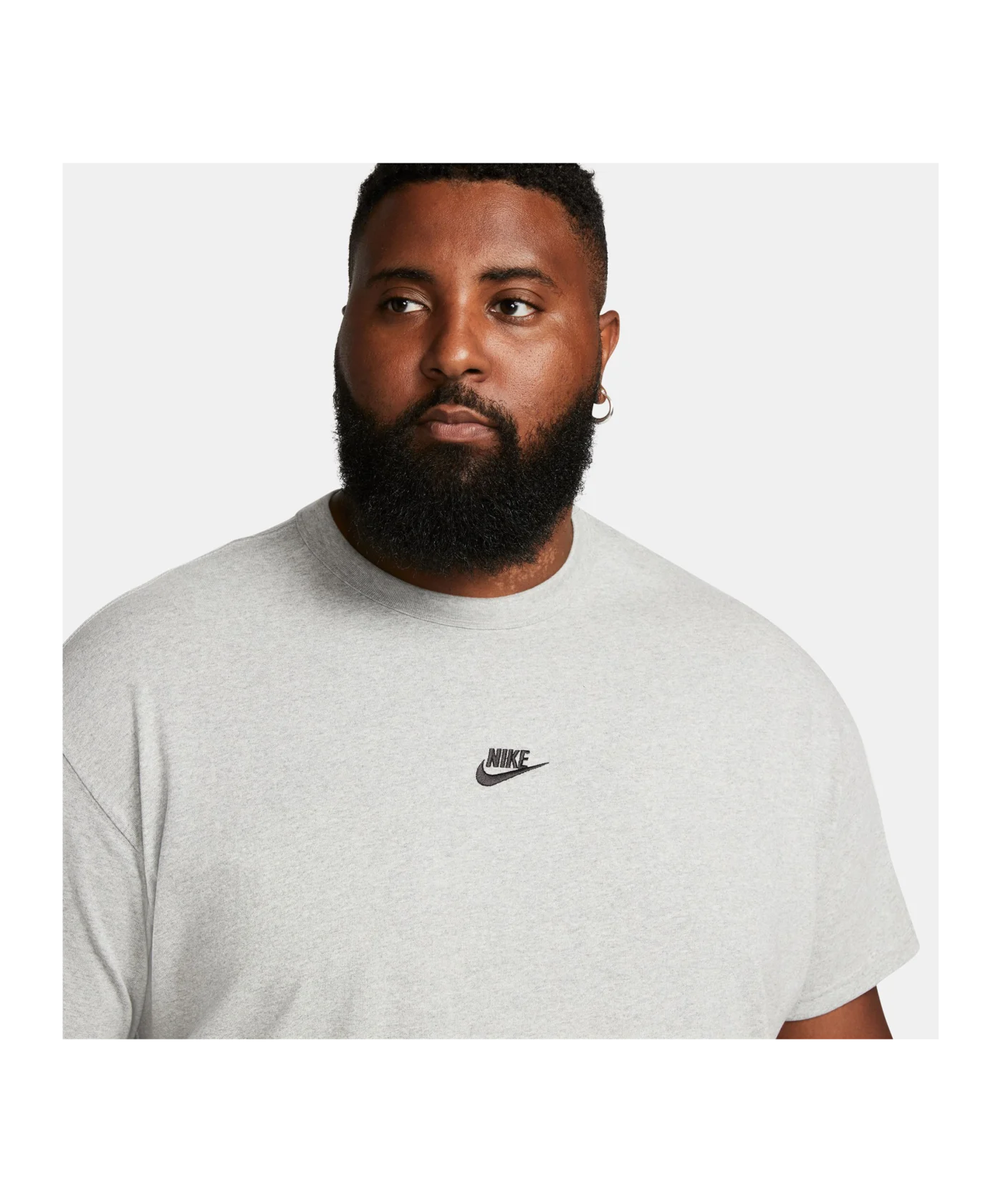 Nike Premium Essentials T-Shirt Grau F063