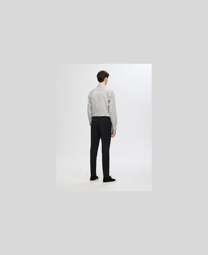 Selected Homme SLHSLIM-PERFORMANCE AOP SHIRT LS Sort