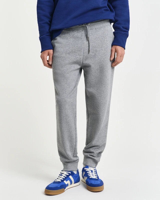 Gant Sweathose »REG SHIELD SWEATPANTS«  mit Logostickerei unterhalb des Bunds