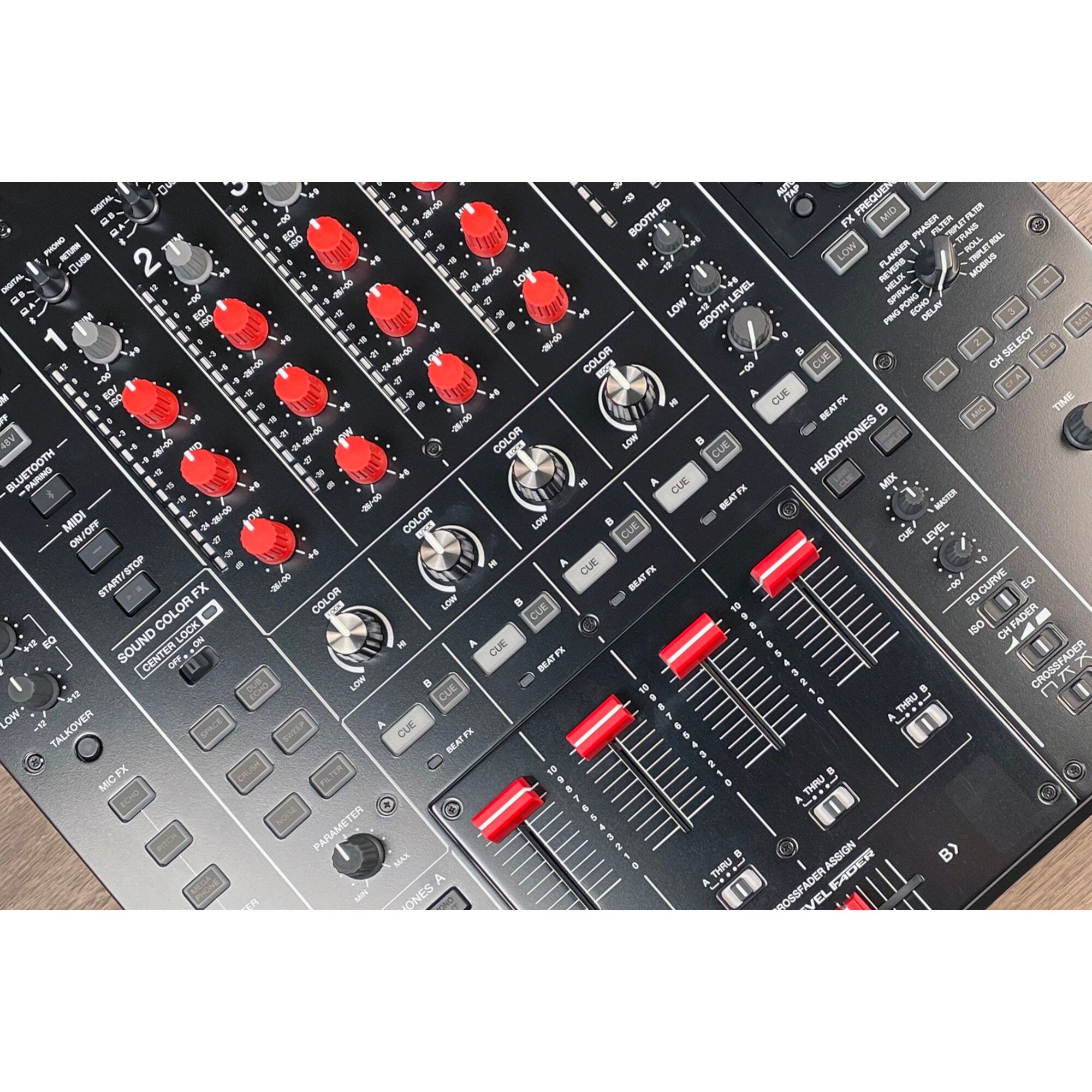 DJ TechTools Chroma Pack Pro Red set
