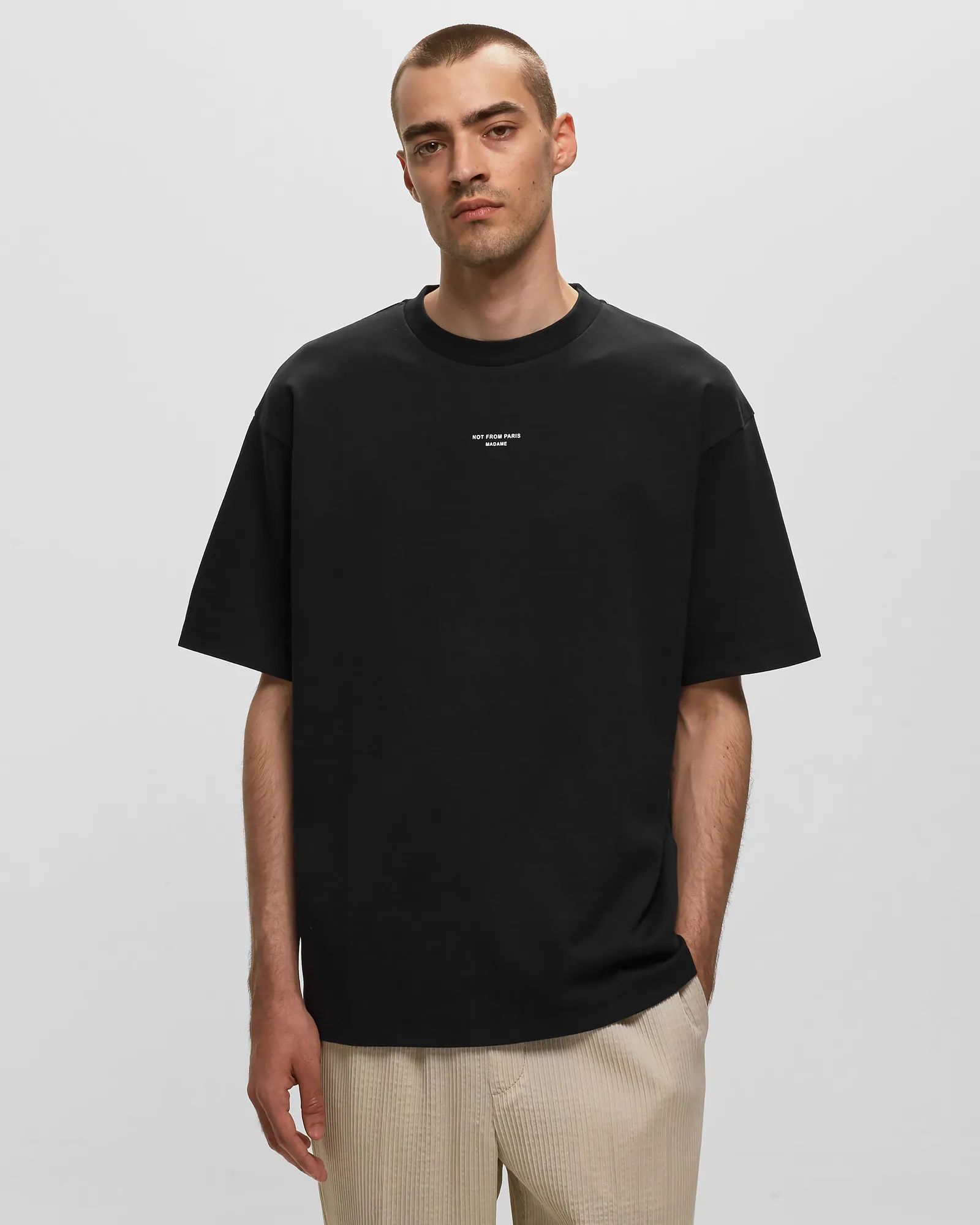 Drôle de Monsieur Le T-shirt Classique NFPM