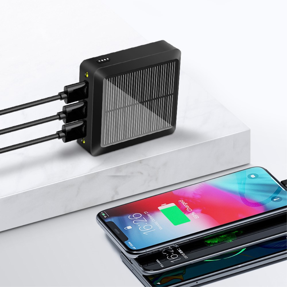 10000mAh Mini Solar Powerbank mit 3x USB A Anschluss    Dual LED Taschenlampe - Schwarz