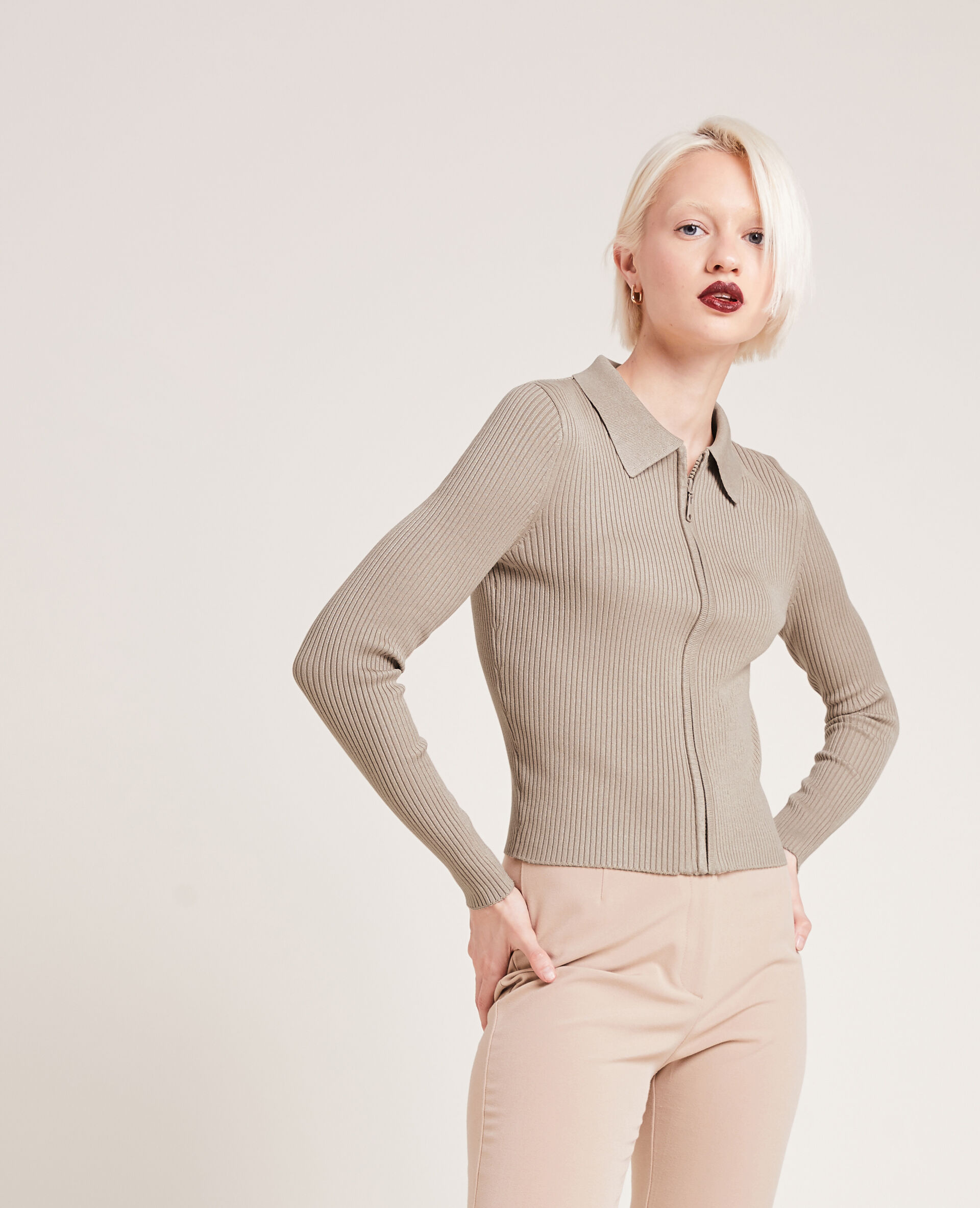 Gilet à col en pointes - Marron