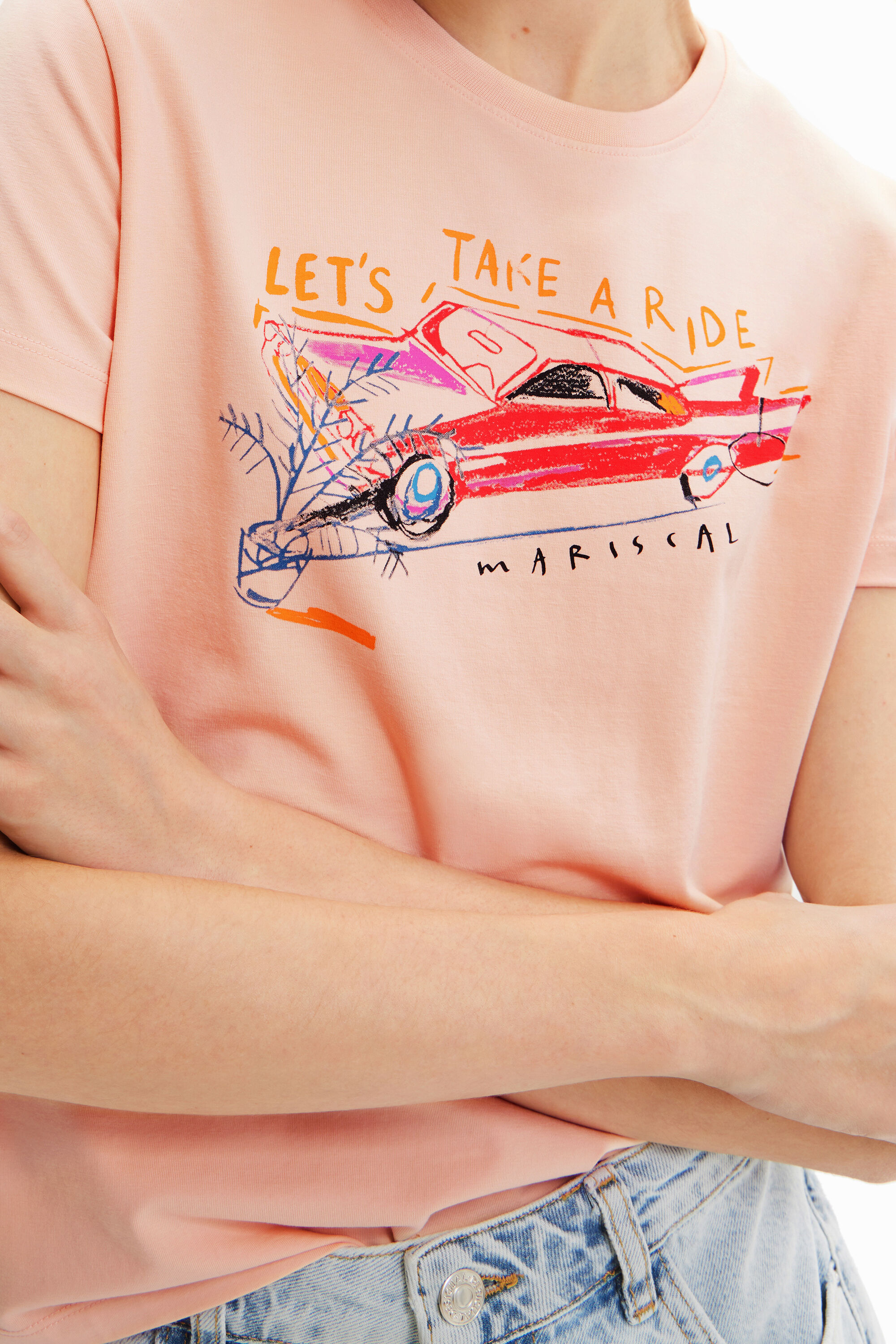T-shirt slim illustration