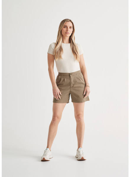 DU\/ER Live Free pleated Short W's