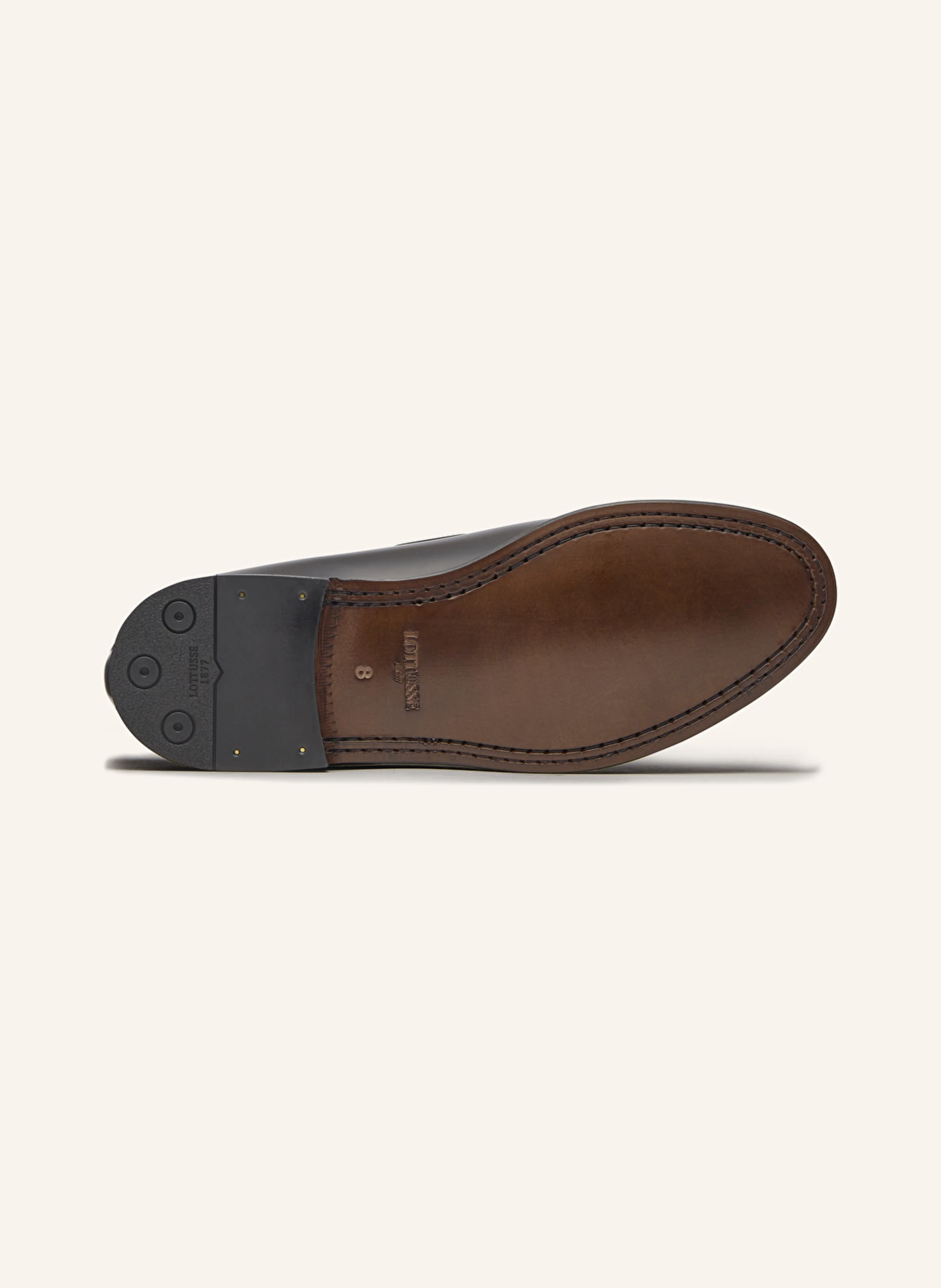 LOTTUSSE Loafers CLASS