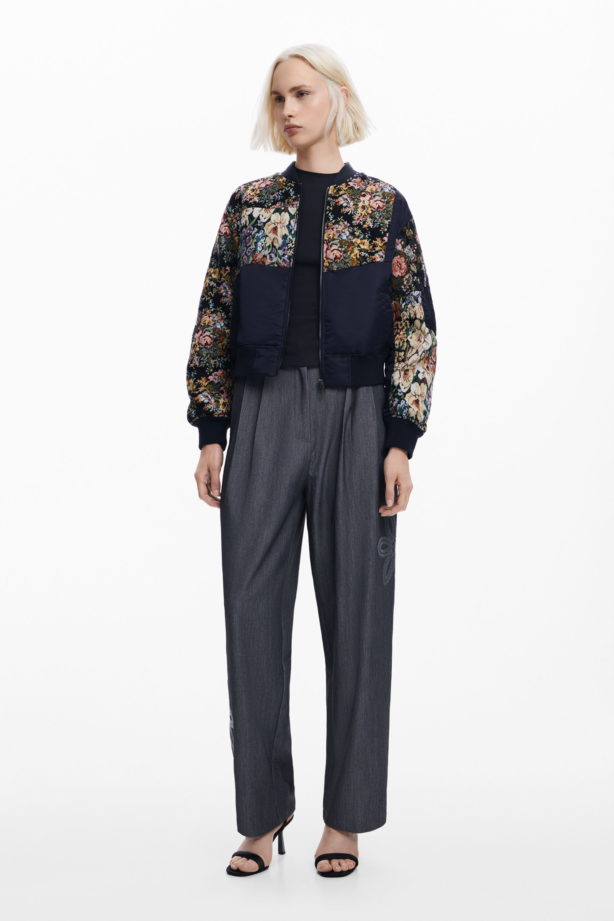 Jaqueta bomber estampada
