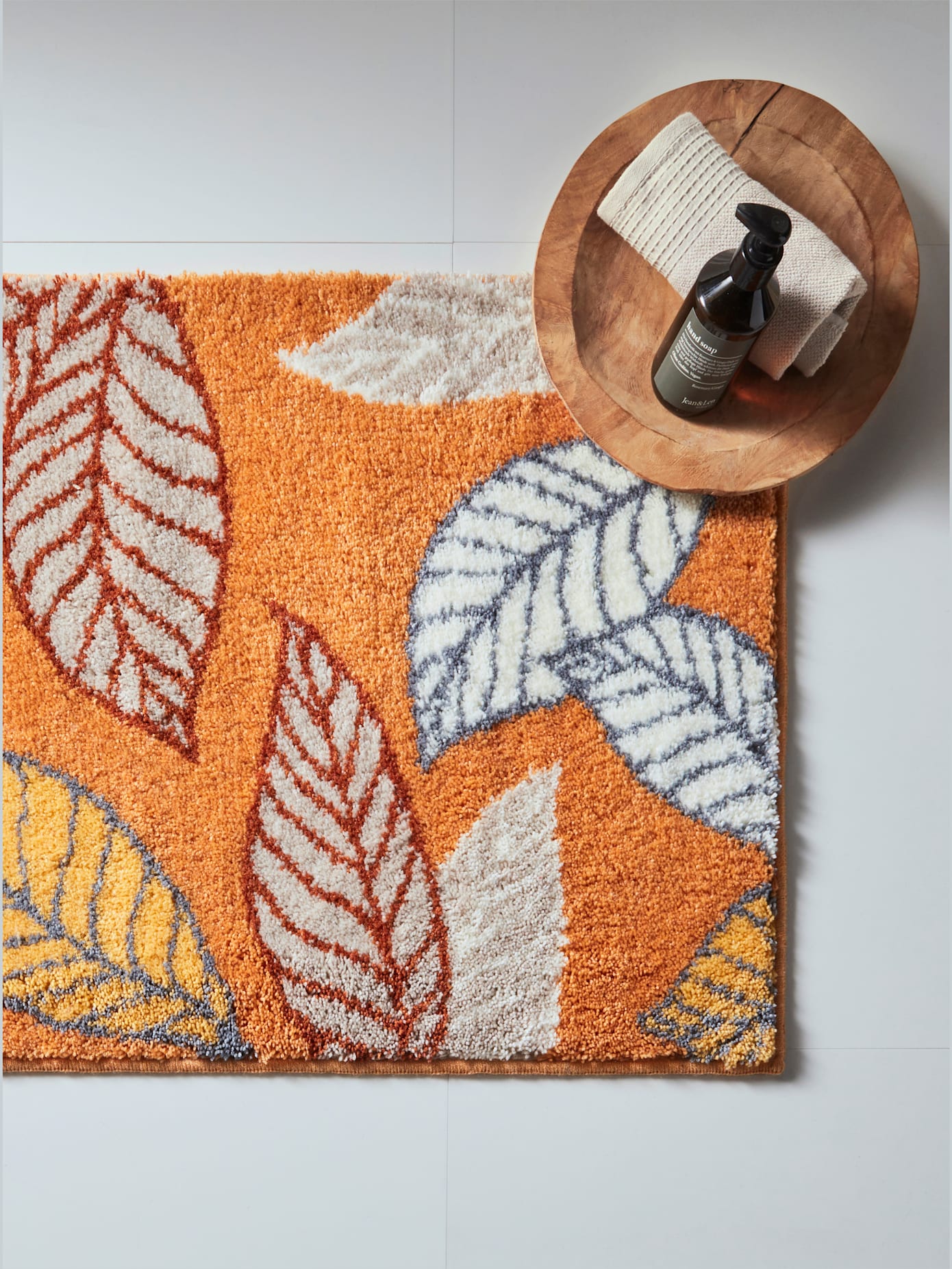 Tapis de bain acrylique facile d'entretien