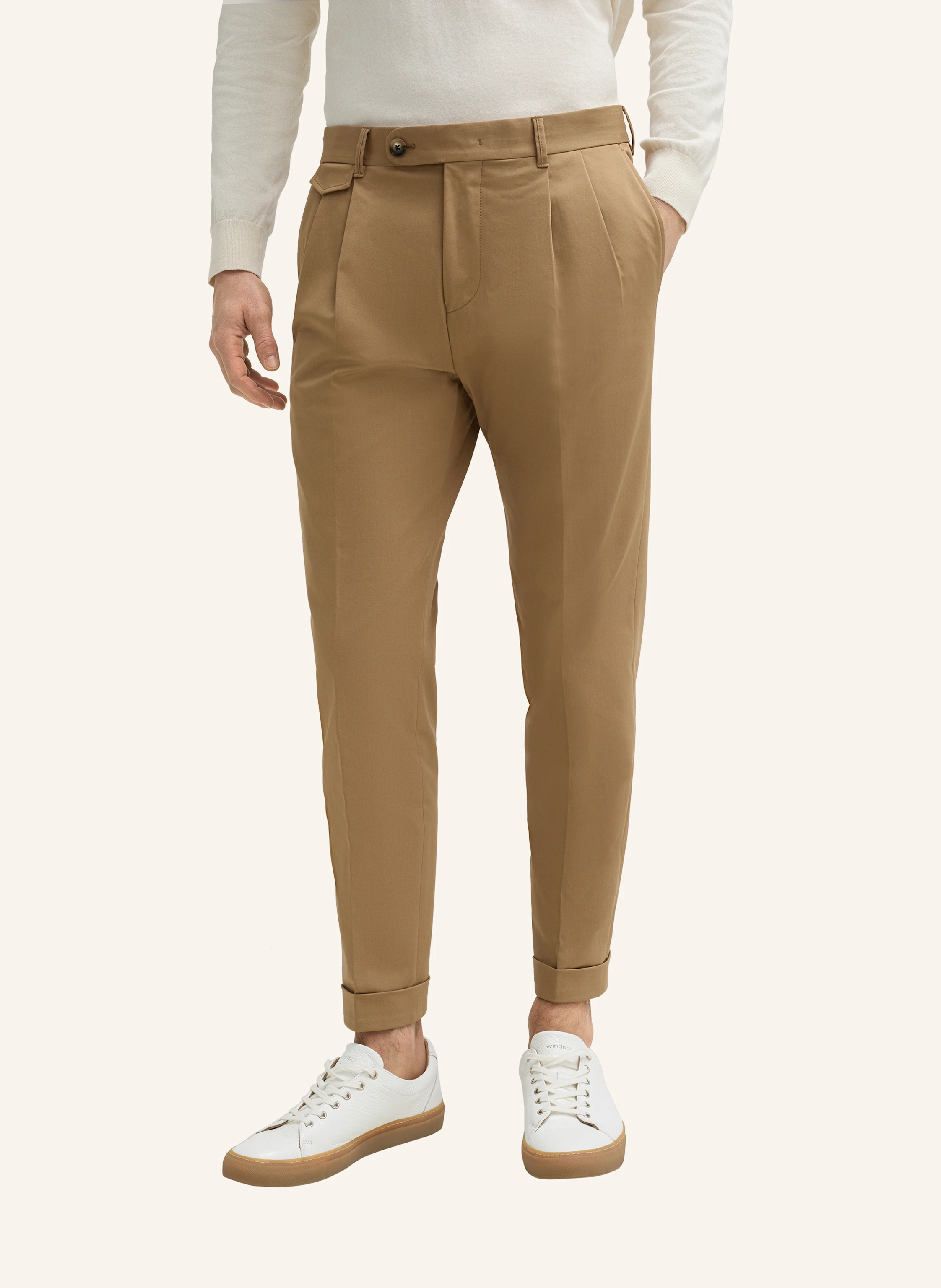 windsor. Hose Shaped Fit