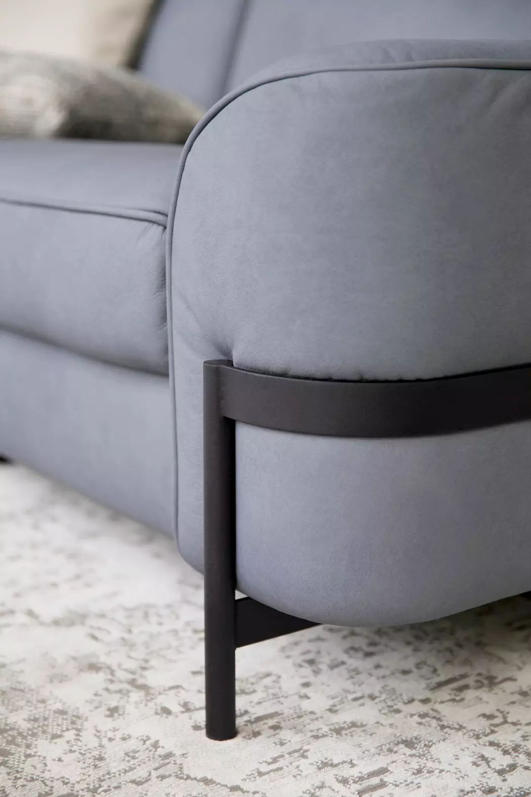 Sofa Circles (8181)