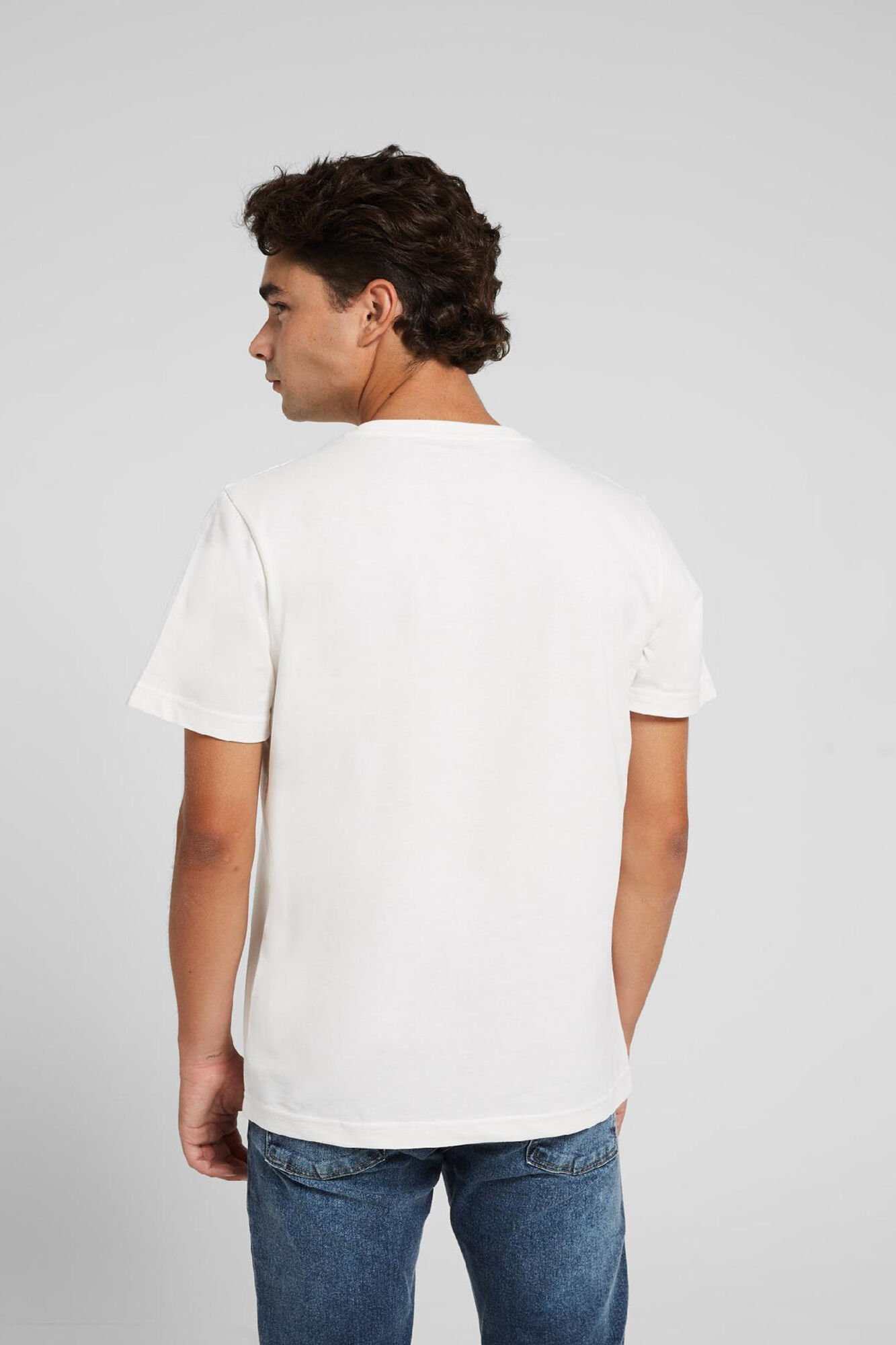 Camiseta branca corporativa com estampa de raquete de tênis - Branca