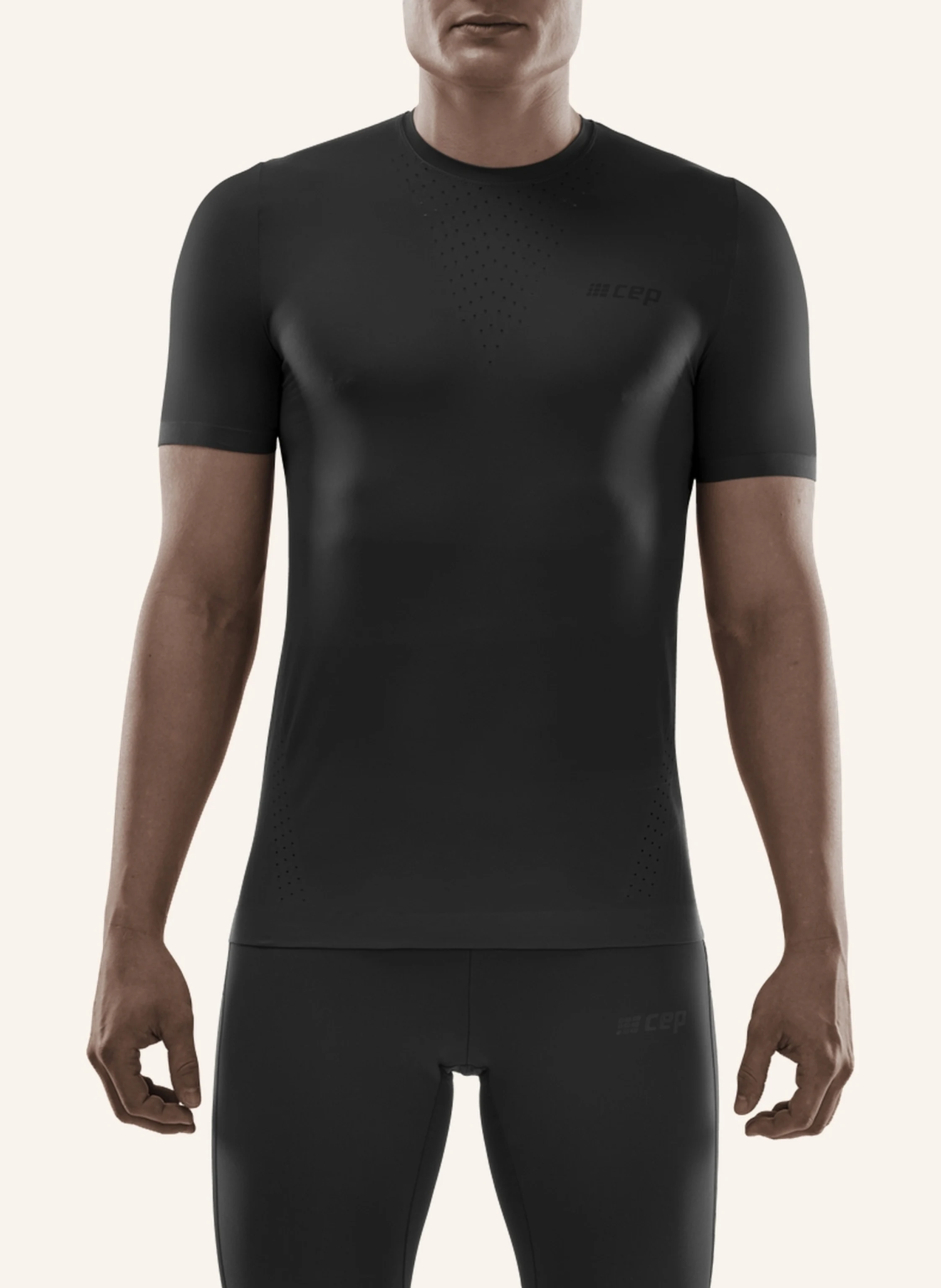 cep Laufshirt THE RUN ULTRALIGHT SHORT SLEEVE