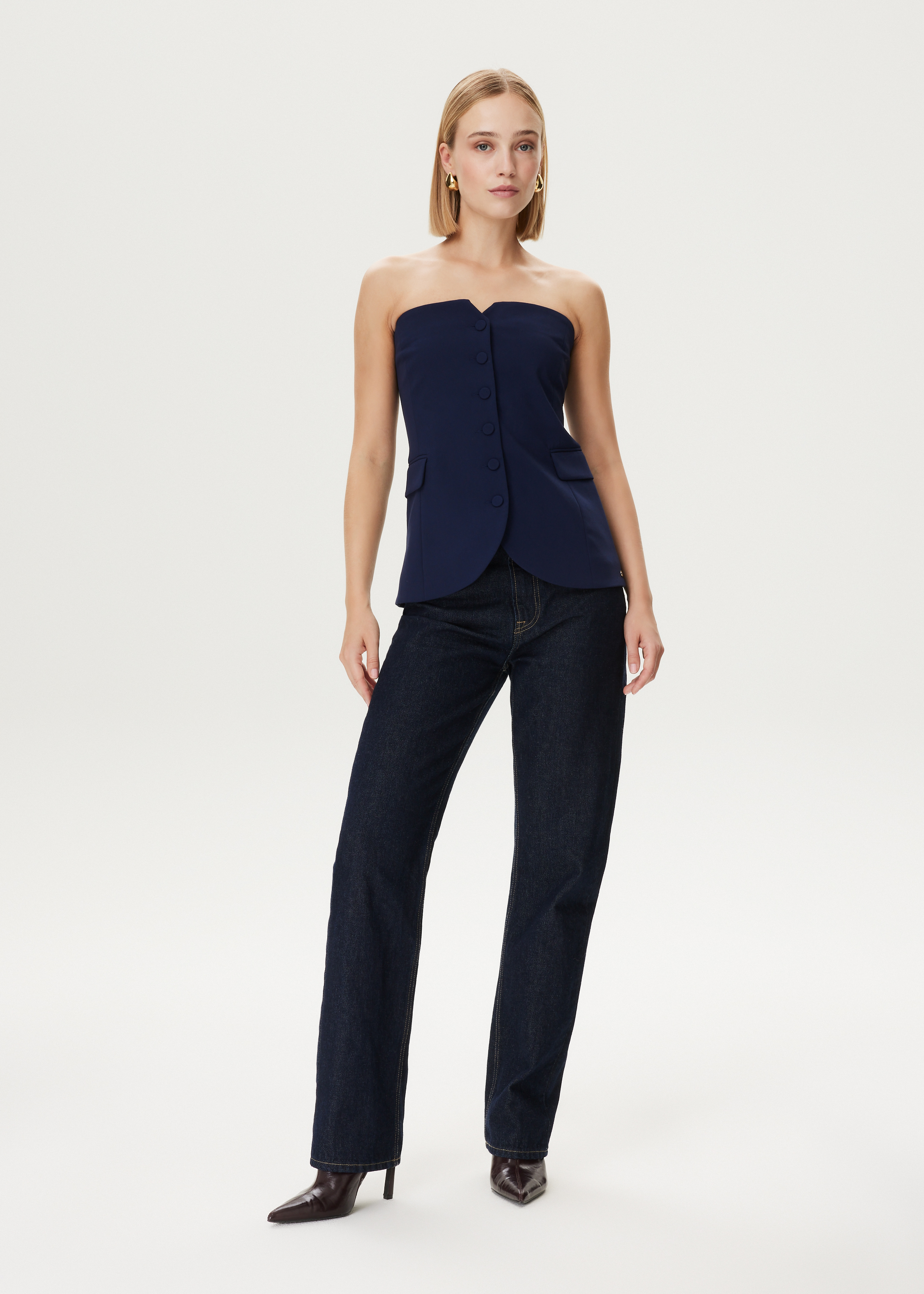 Strapless gilet