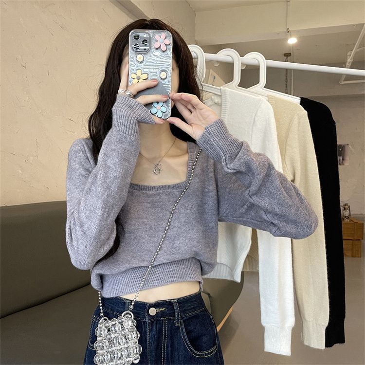 CRIBI - Lange mouwen, vierkante hals, effen crop top