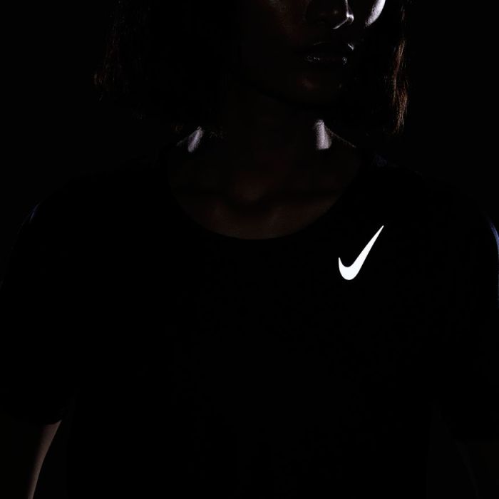 Nike Dame T-shirts Dri-FIT Race Short Sleeve Tee