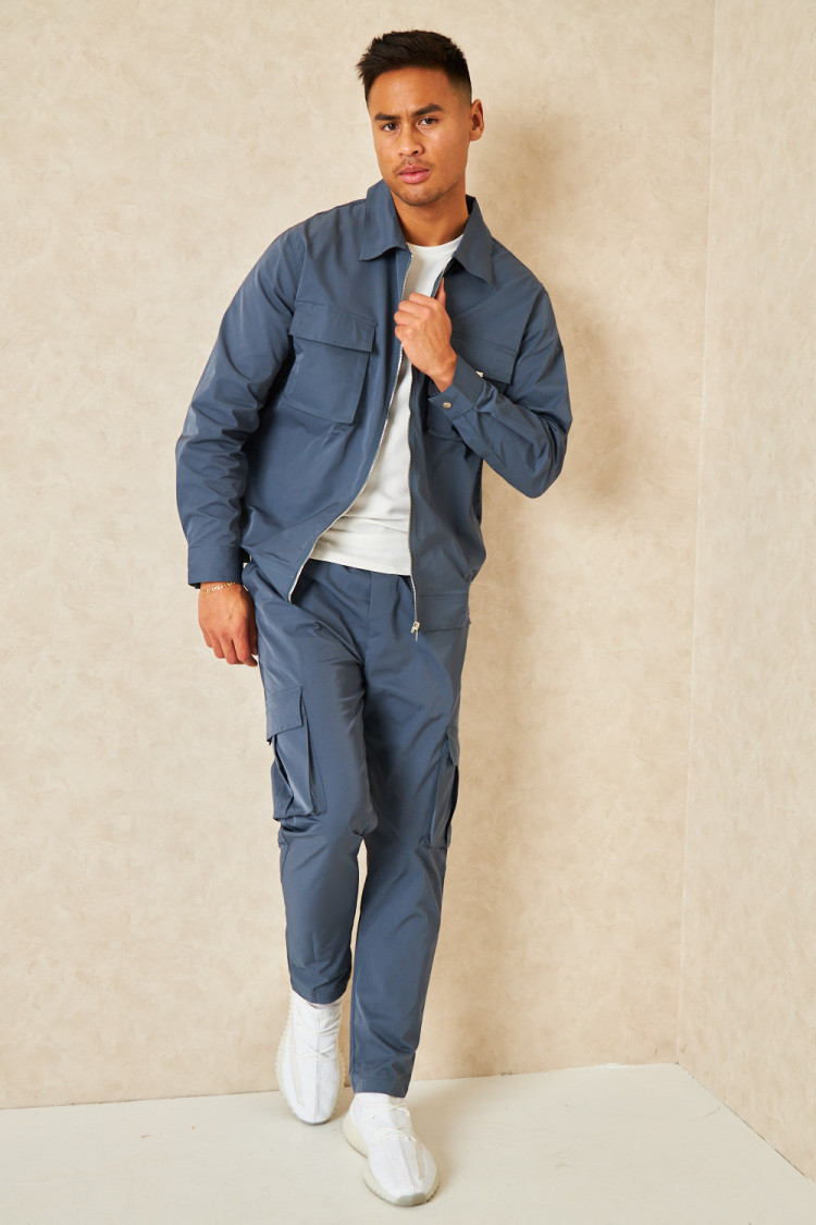 Ensemble gris foncé veste + pantalon cargo