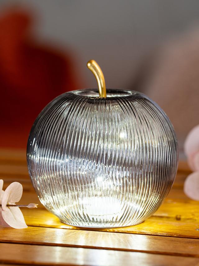 Dekorieren macht glücklich LED Dekoapfel Manzana